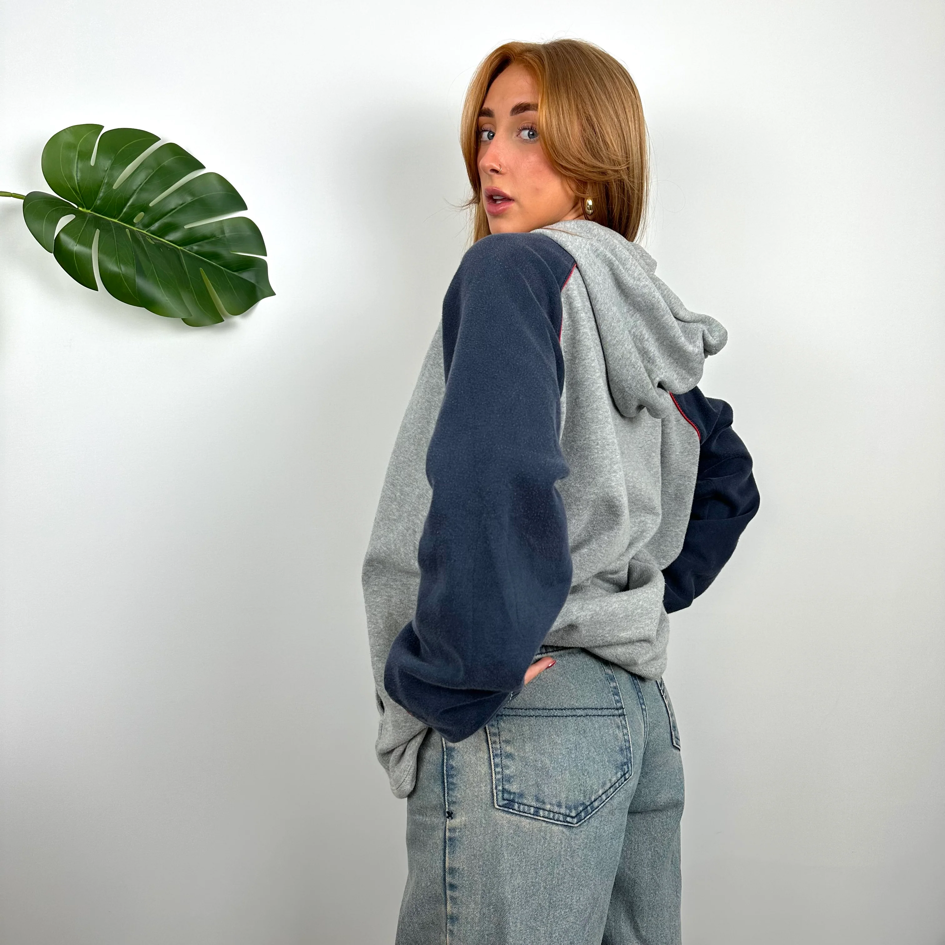 Nike Grey Embroidered Spell Out Hoodie (L) - Image 3