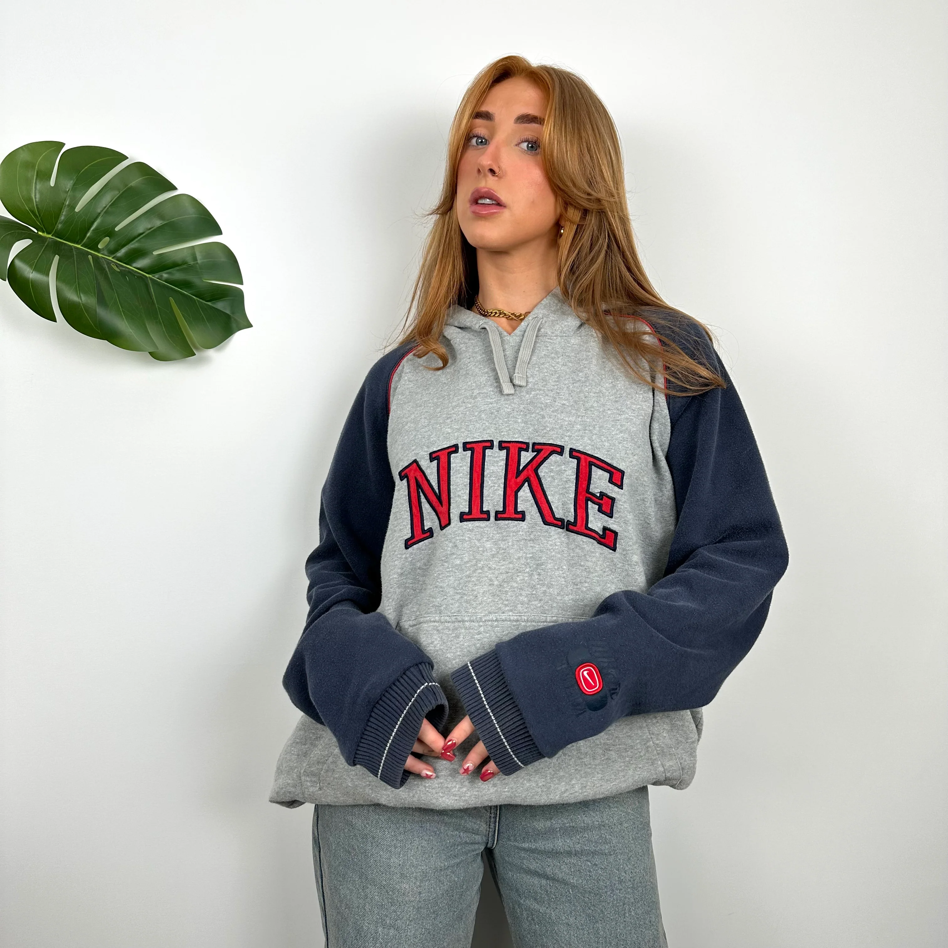Nike Grey Embroidered Spell Out Hoodie (L) - Image 4
