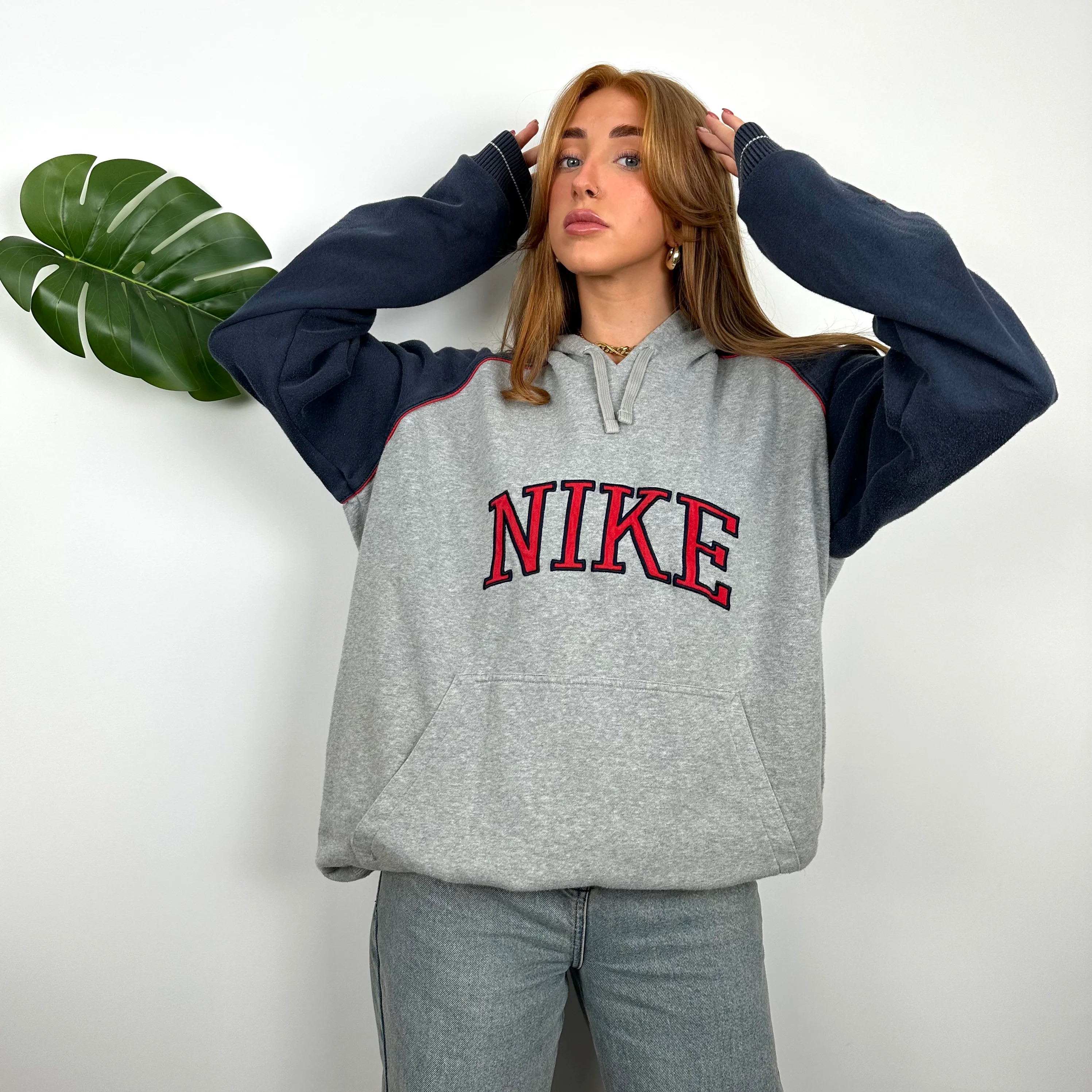 Nike Grey Embroidered Spell Out Hoodie (L) - Image 5