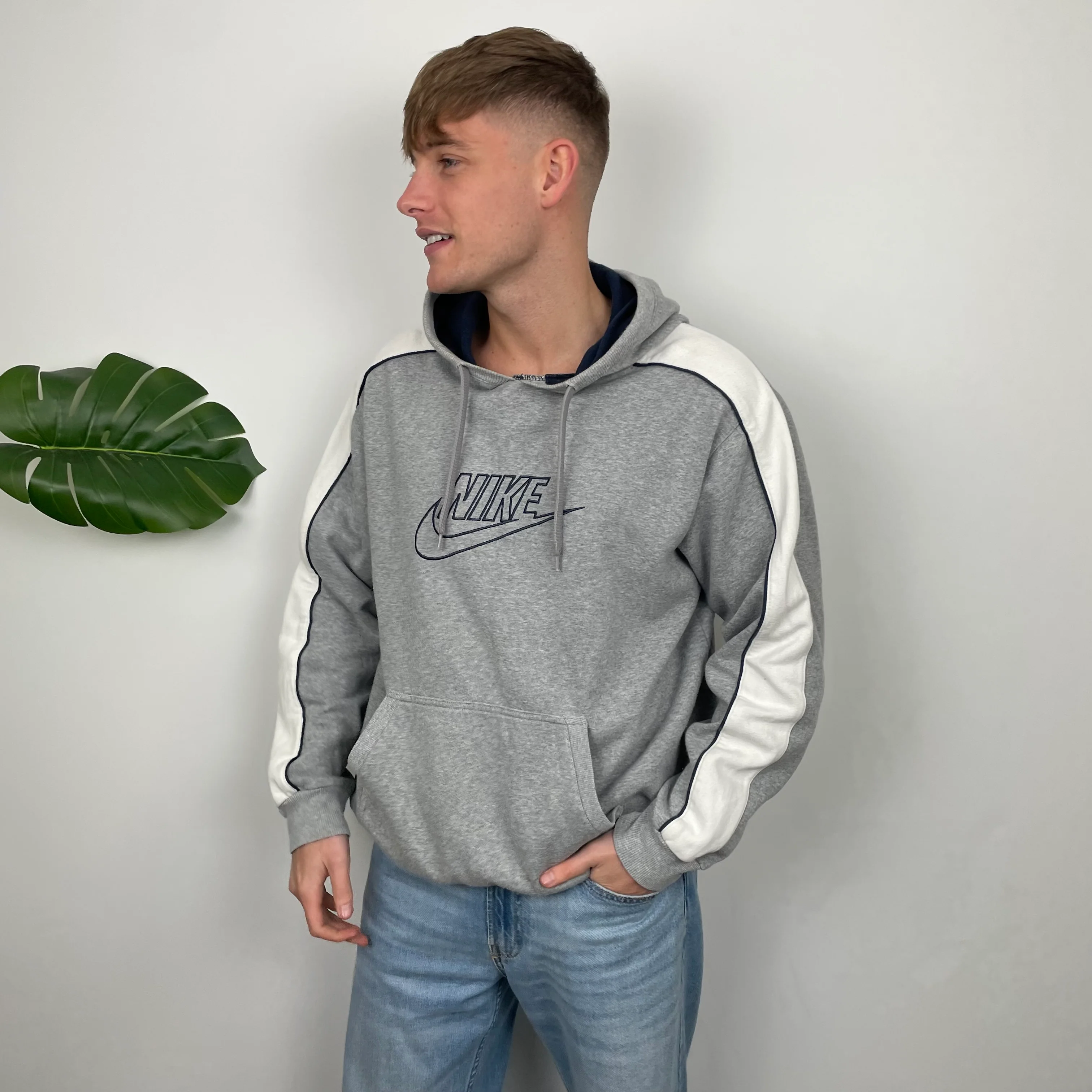 Nike Grey Embroidered Spell Out Hoodie (L) - Image 3