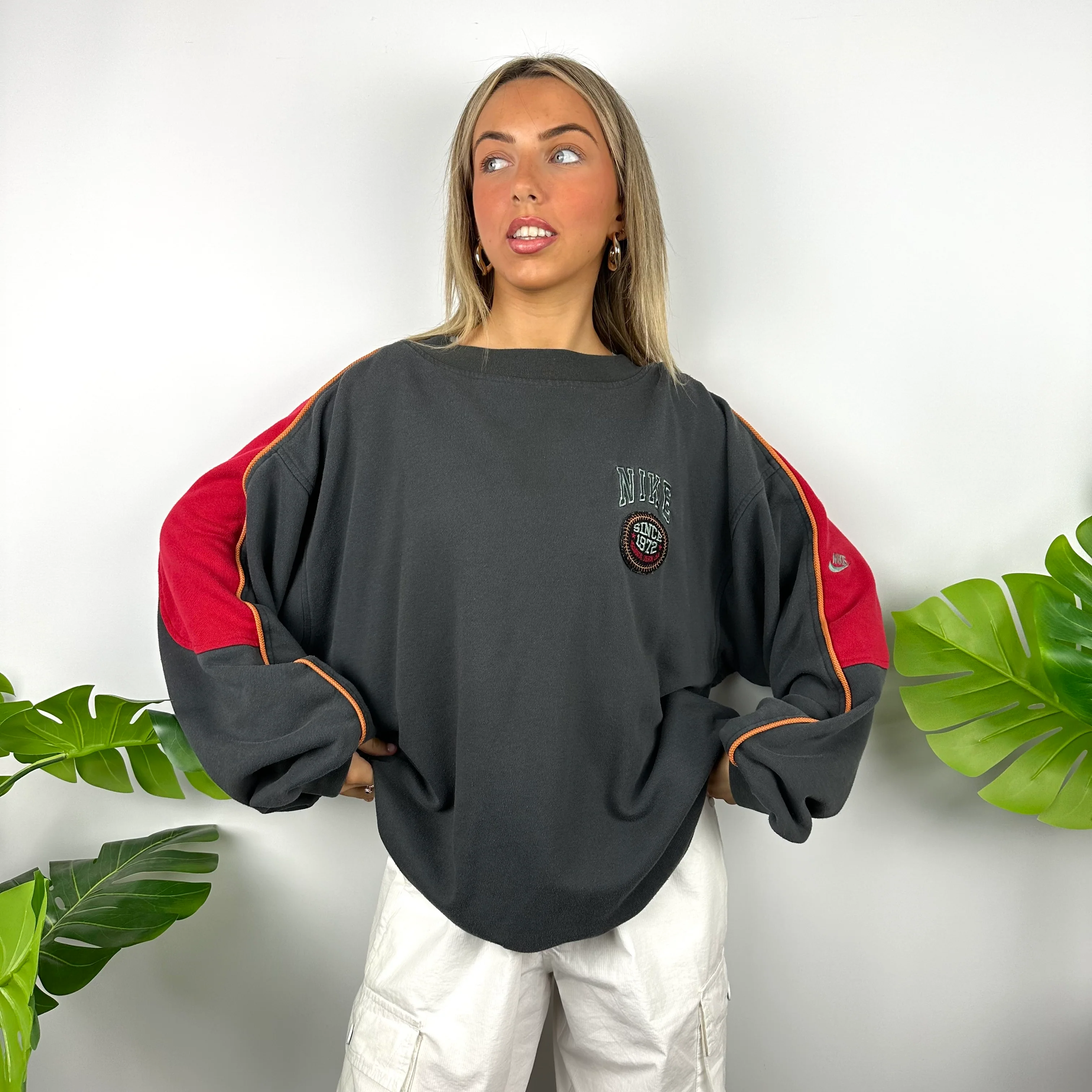 Nike Grey Embroidered Spell Out Sweatshirt (XXL) - Image 3