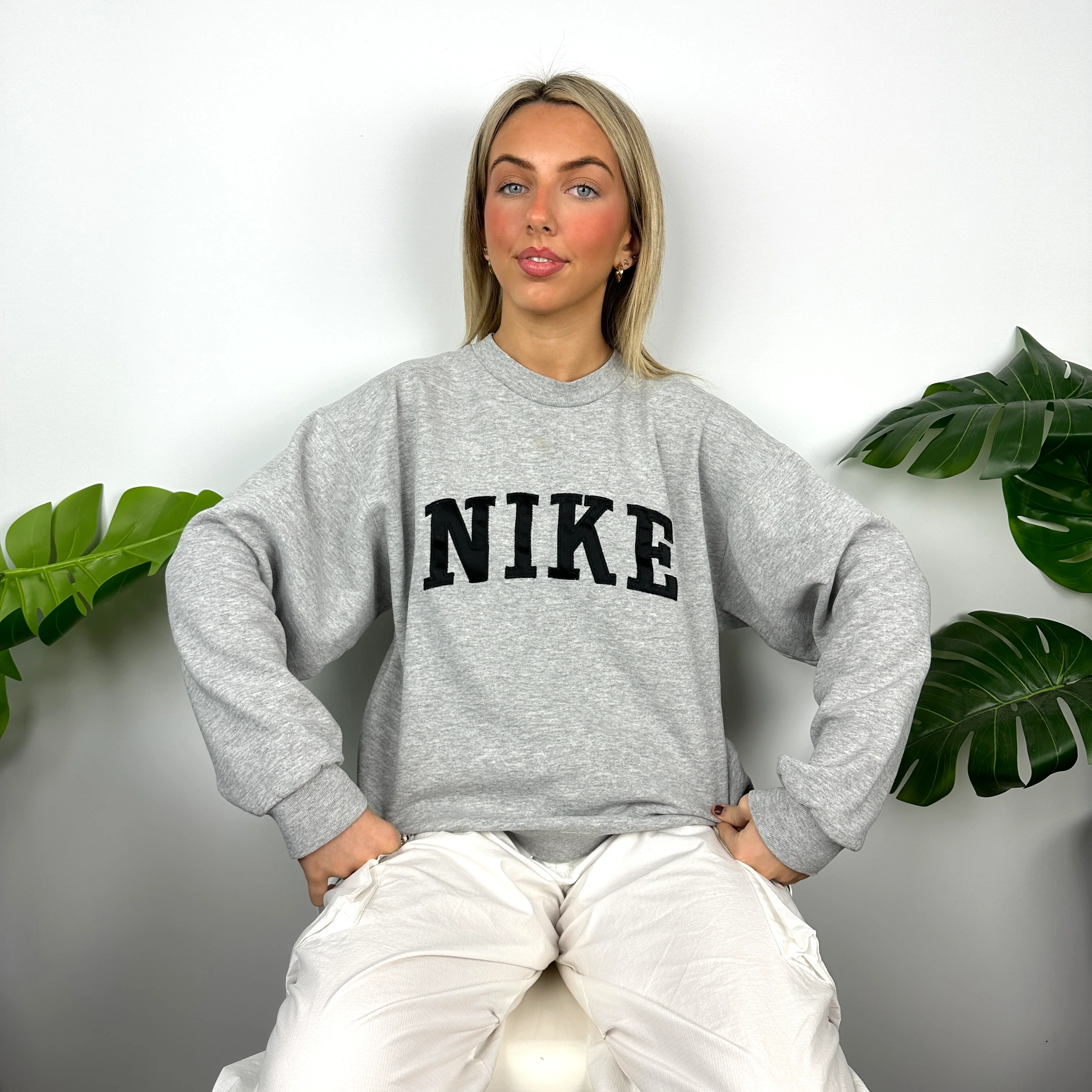 Nike Grey Embroidered Spell Out Sweatshirt (M) - Image 7