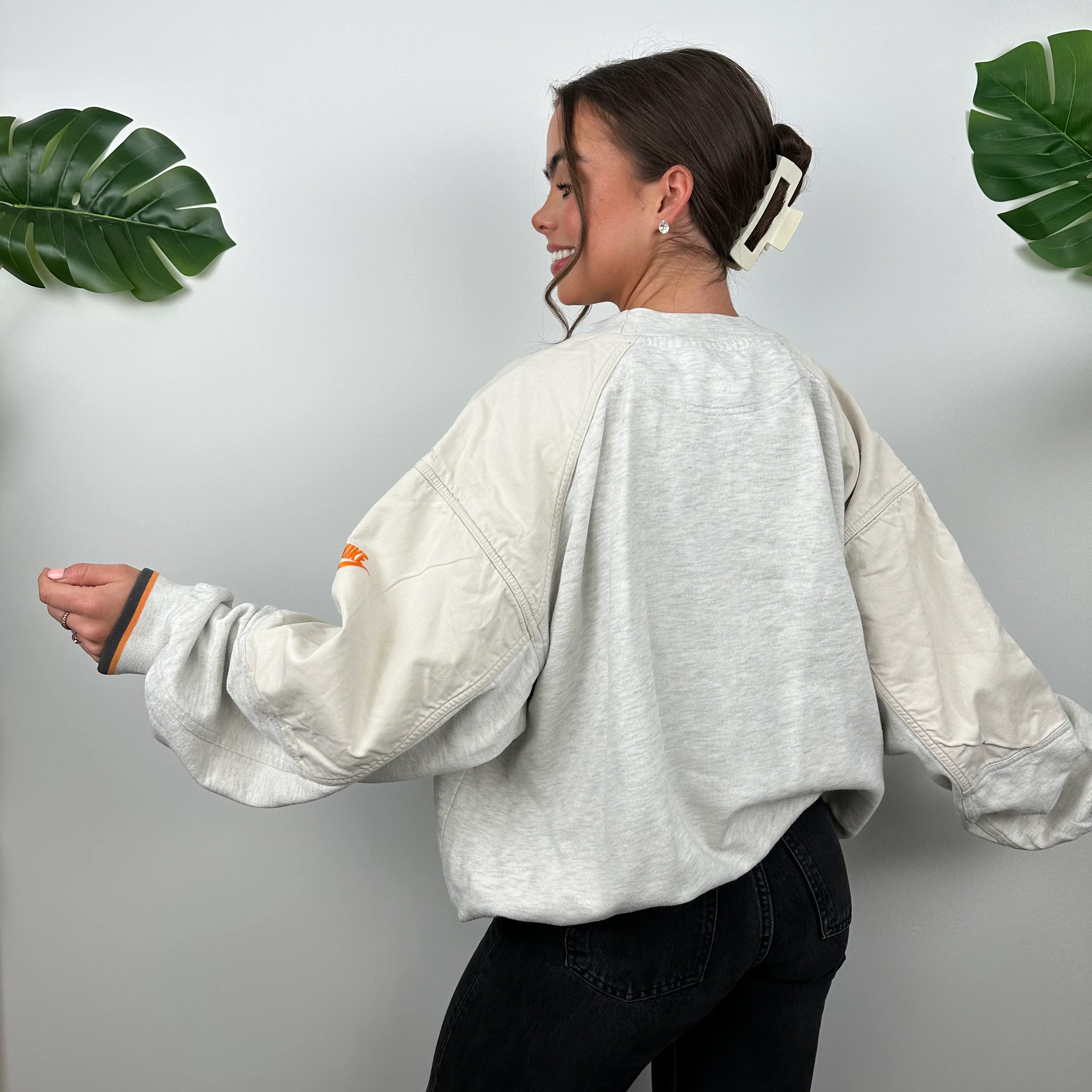 Nike Grey Embroidered Spell Out Sweatshirt (L) - Image 7