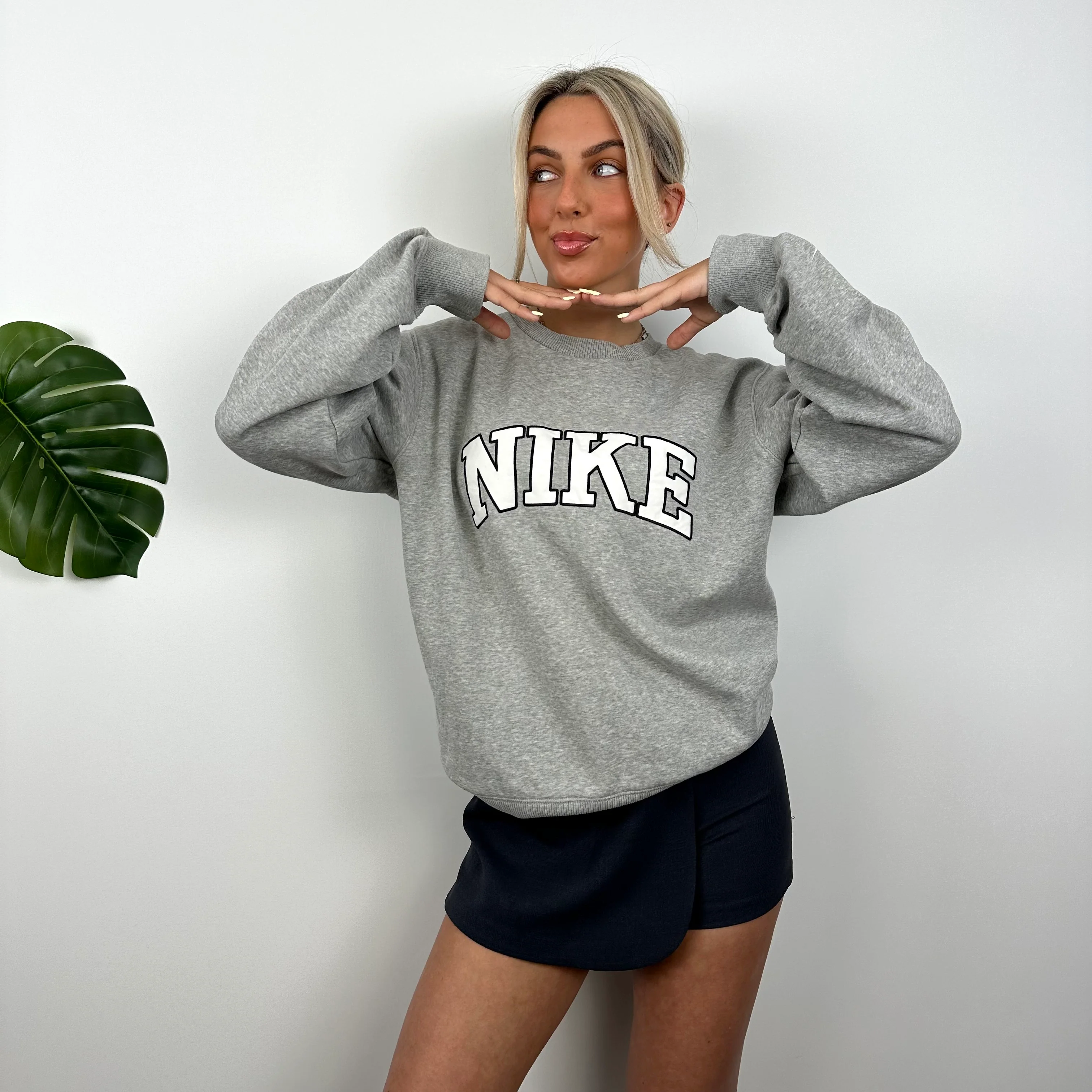 Nike Grey Embroidered Spell Out Sweatshirt (M) - Image 3
