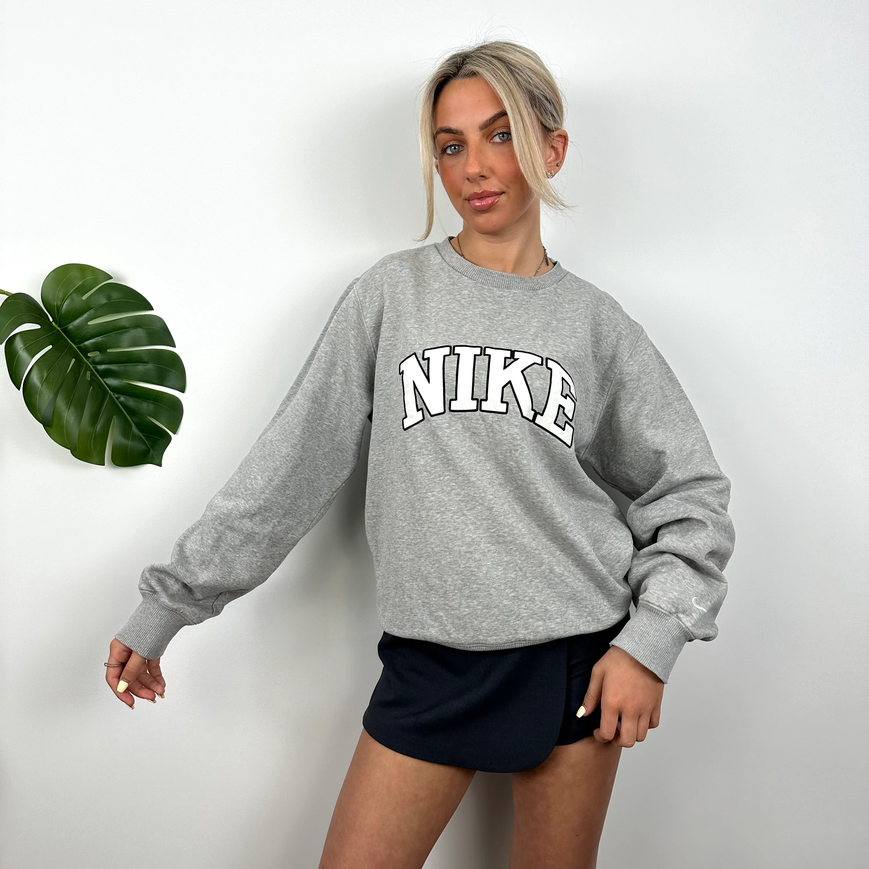 Nike Grey Embroidered Spell Out Sweatshirt (M) - Image 4