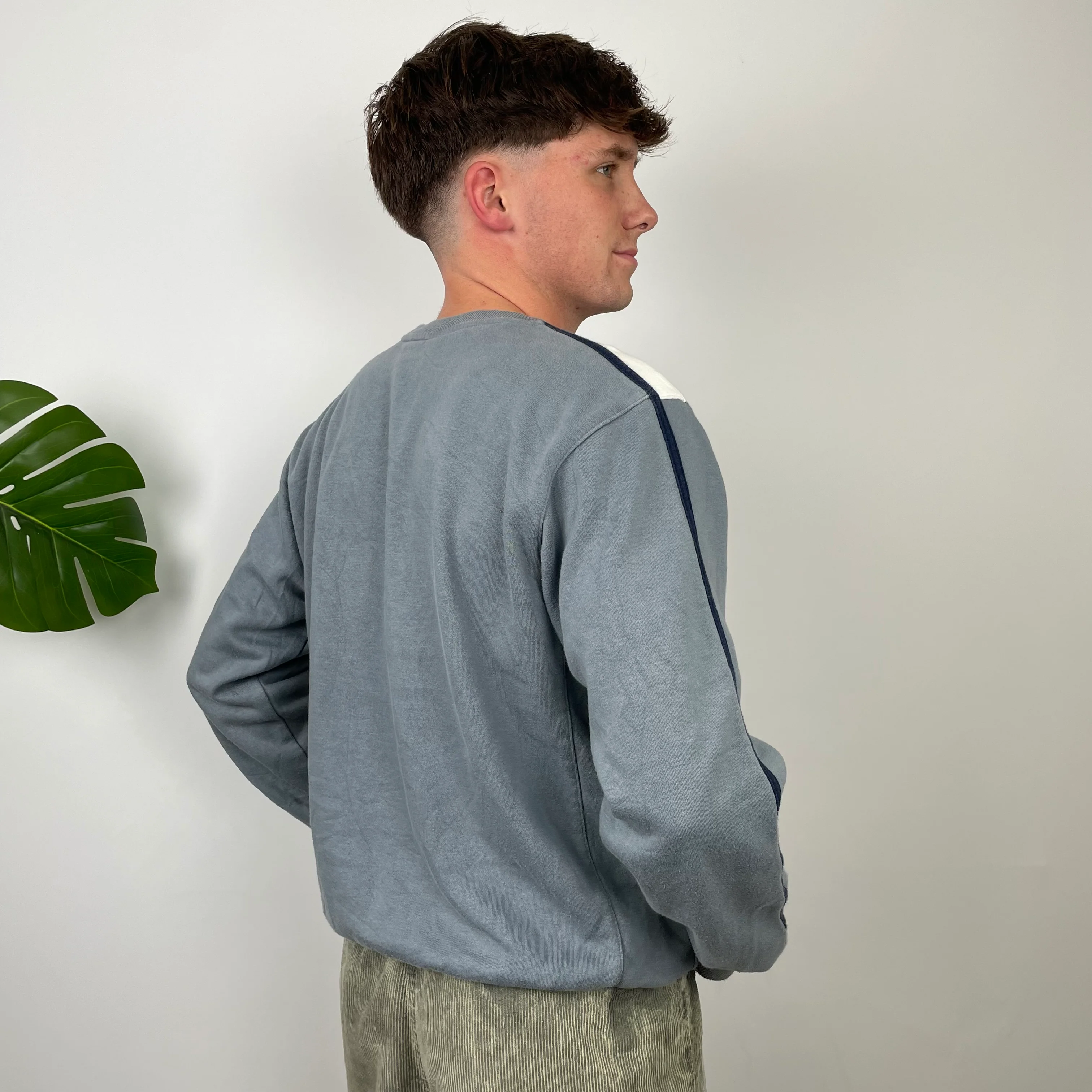 Nike Grey Embroidered Spell Out Sweatshirt (S) - Image 5