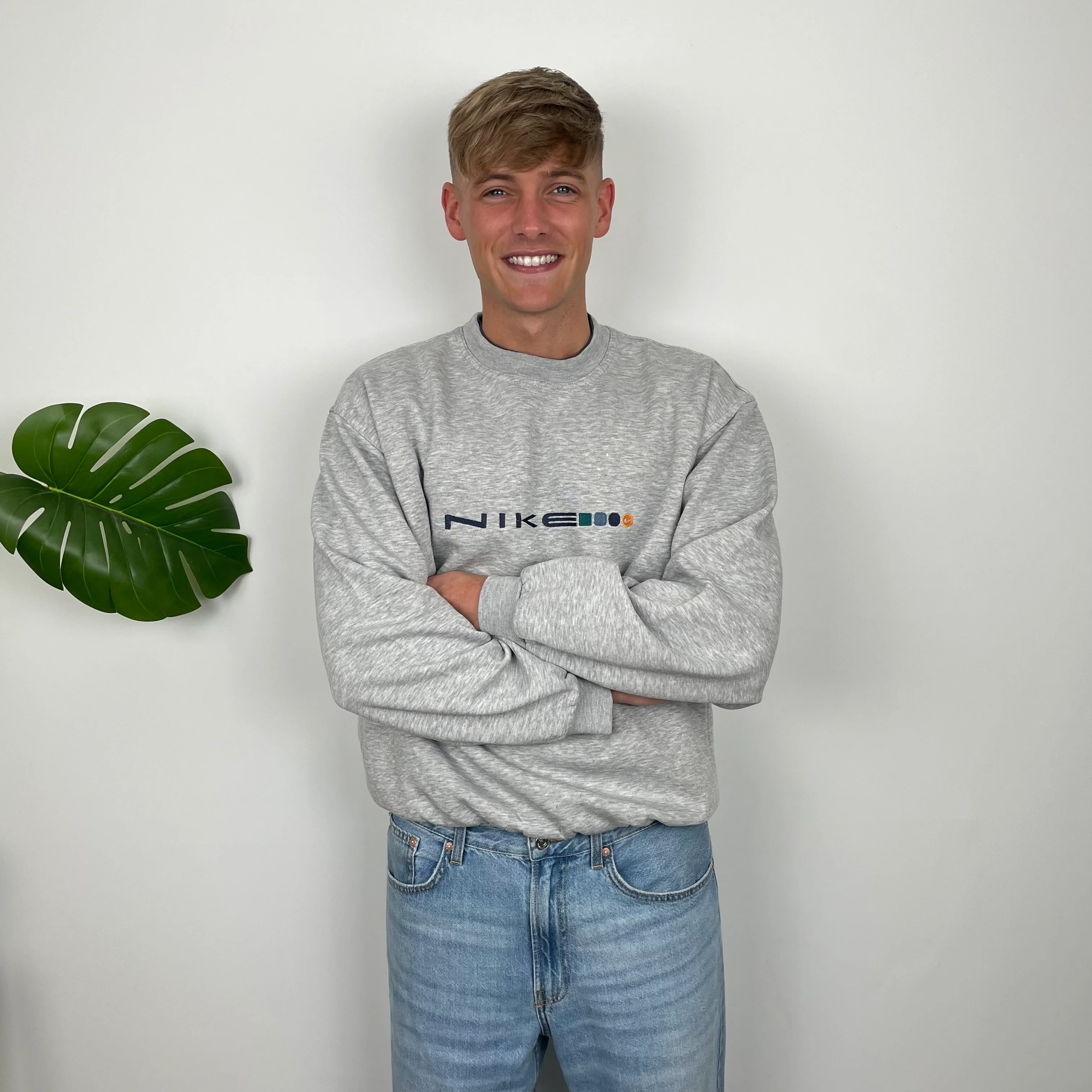 Nike Grey Embroidered Spell Out Sweatshirt (L) - Image 3