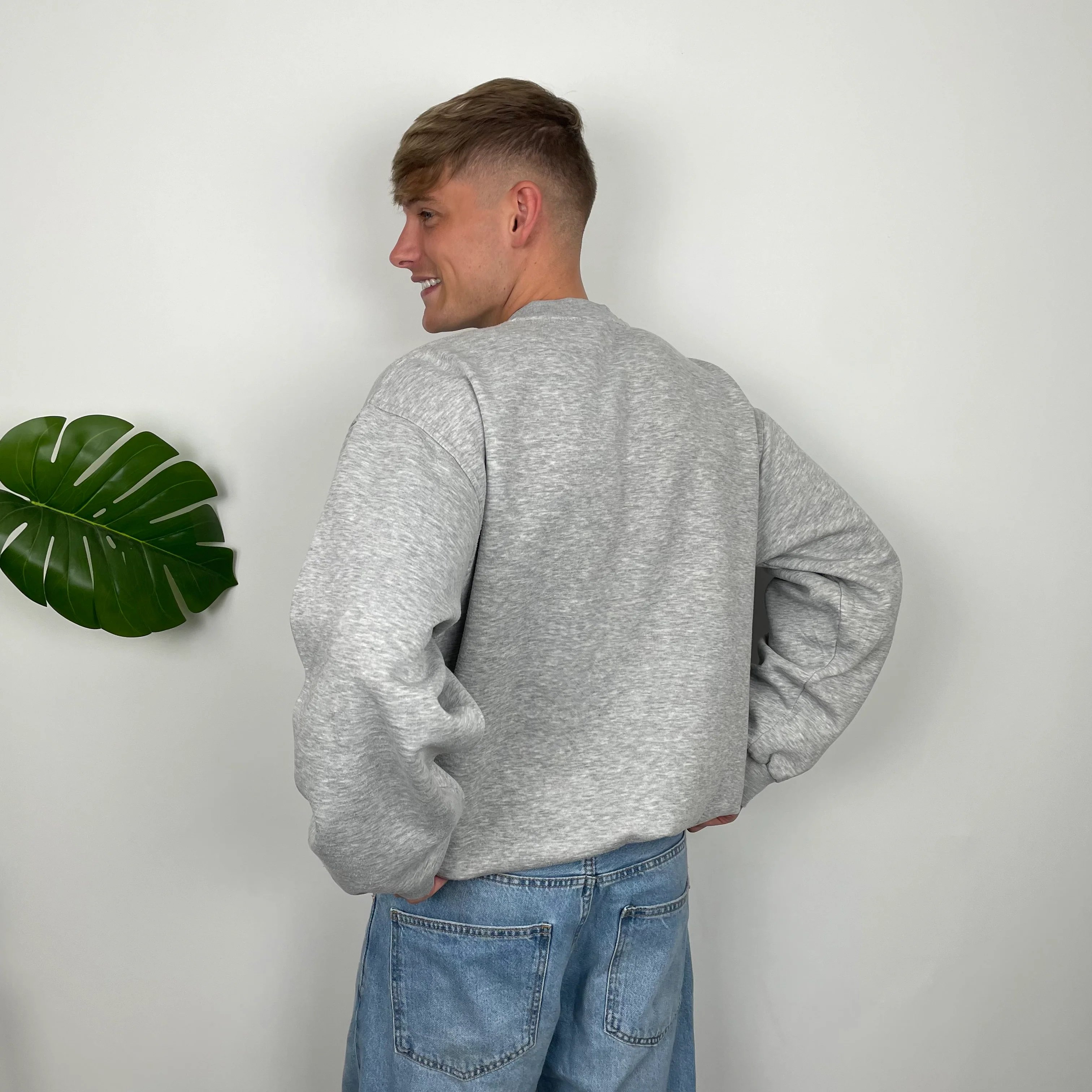 Nike Grey Embroidered Spell Out Sweatshirt (L) - Image 4