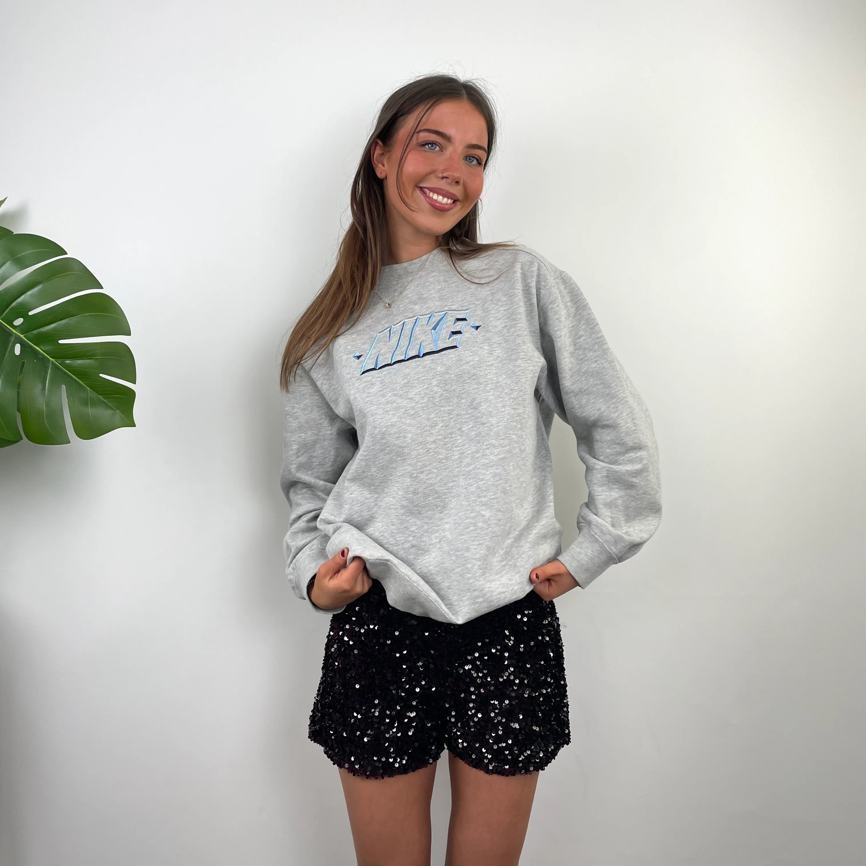 Nike Grey Embroidered Spell Out Sweatshirt (L) - Image 3