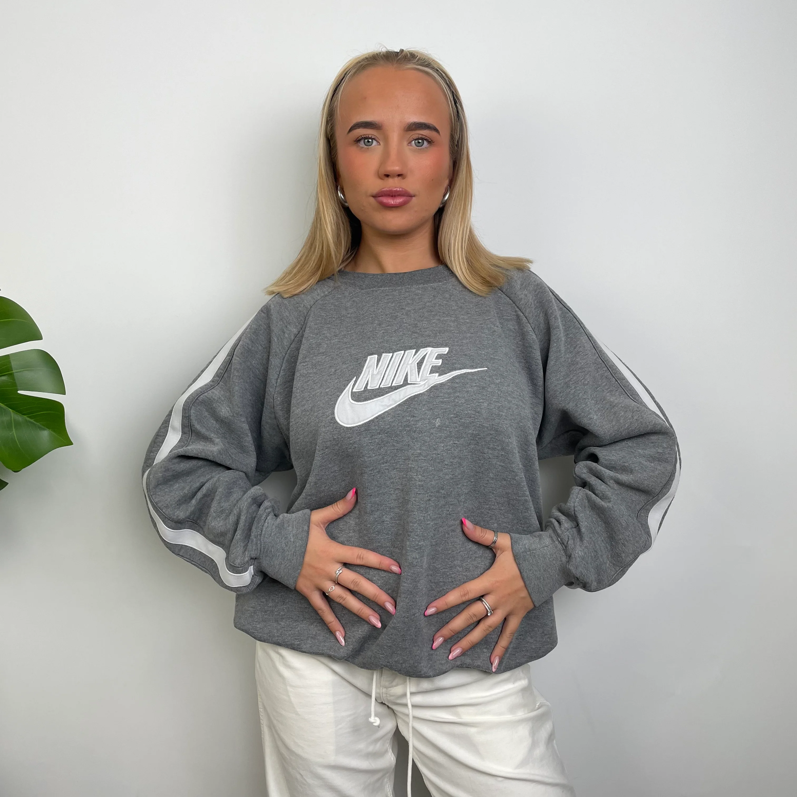 Nike Grey Embroidered Spell Out Sweatshirt (M) - Image 2