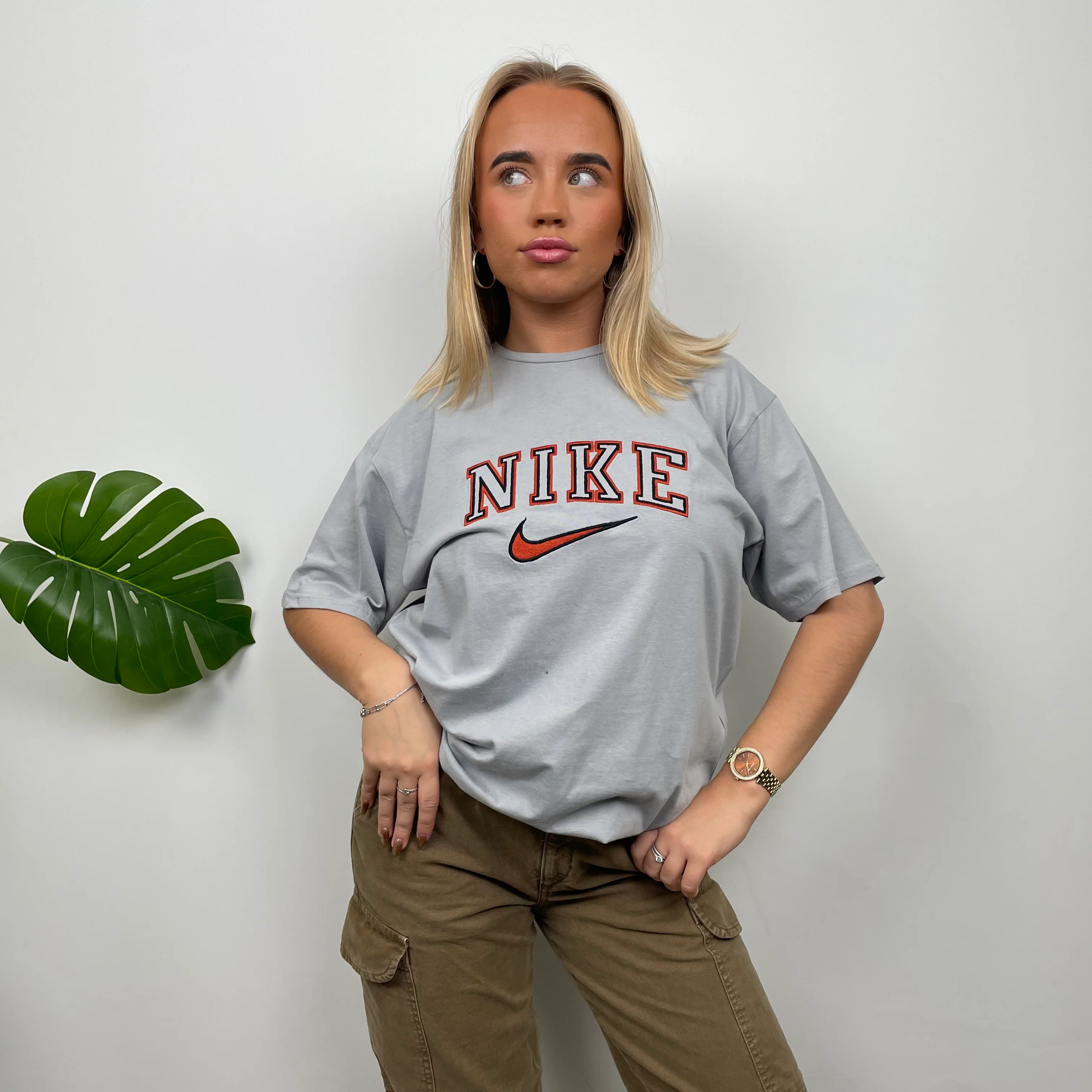 Nike Grey Embroidered Spell Out T Shirt (XL) - Image 5