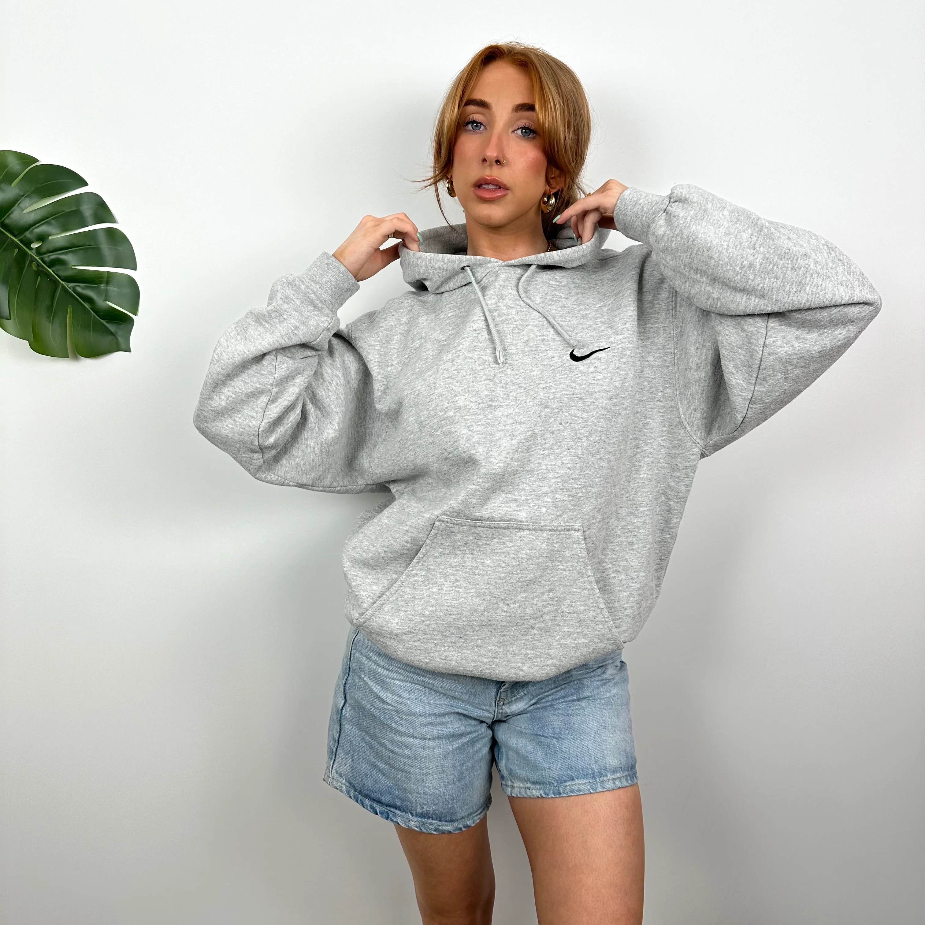 Nike Grey Embroidered Swoosh Hoodie (M) - Image 4