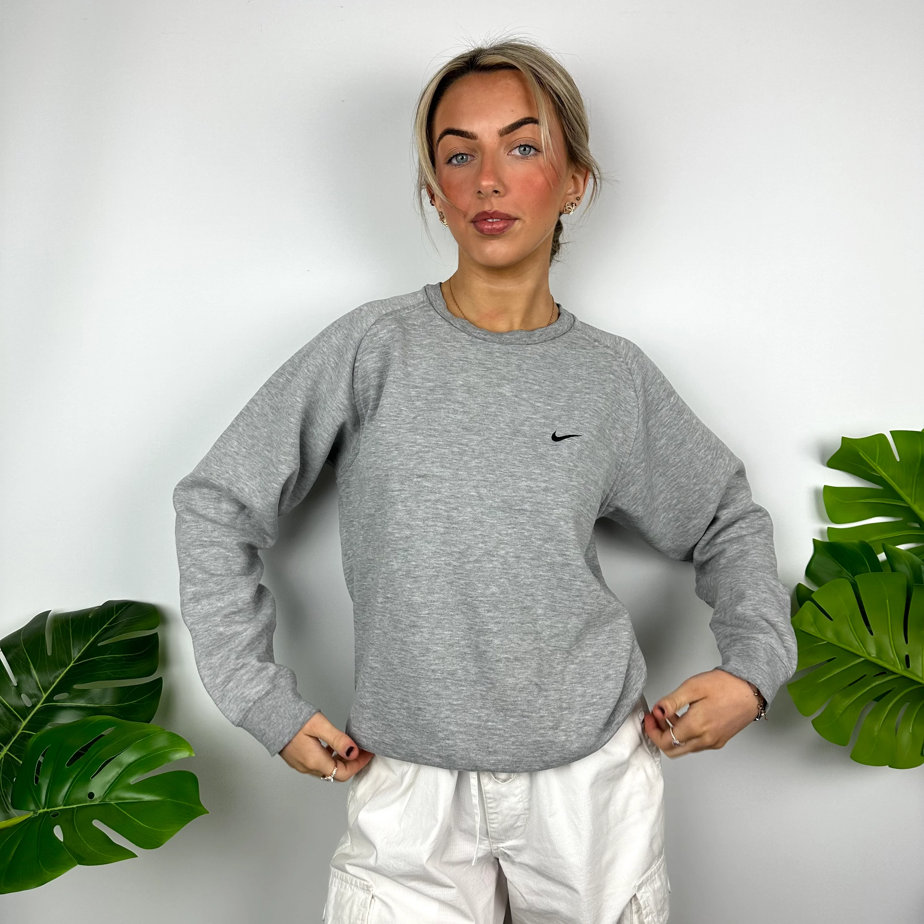 Nike Grey Embroidered Swoosh Sweatshirt (S) - Image 2