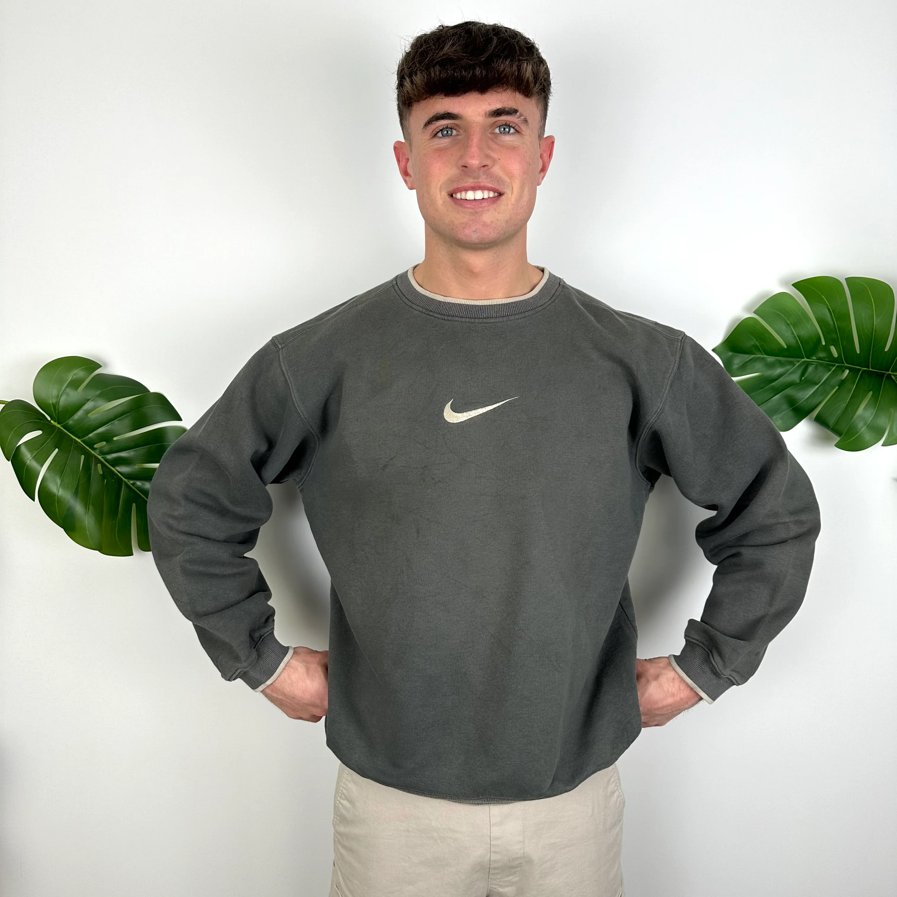 Nike Grey Embroidered Swoosh Sweatshirt (L) - Image 2