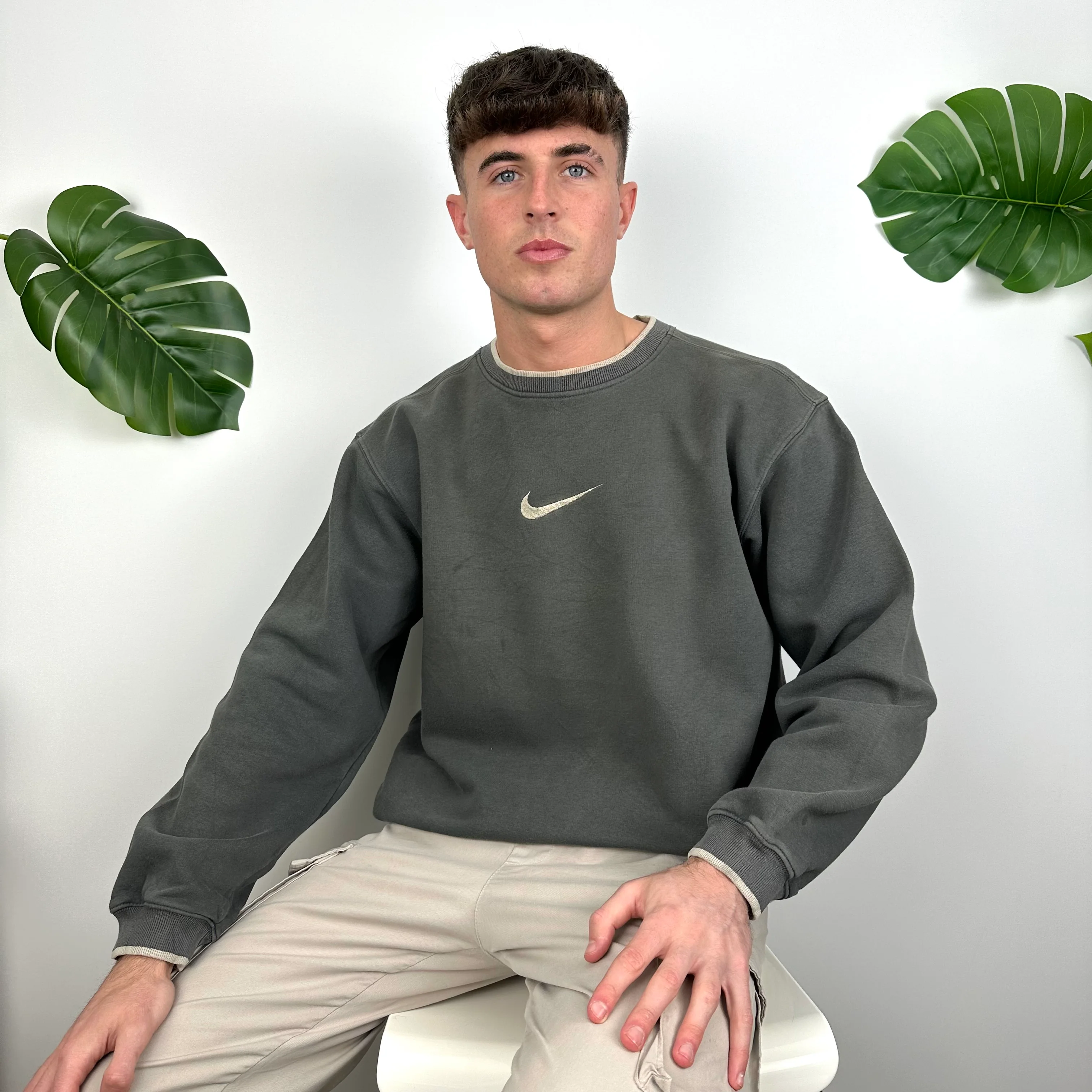Nike Grey Embroidered Swoosh Sweatshirt (L) - Image 3