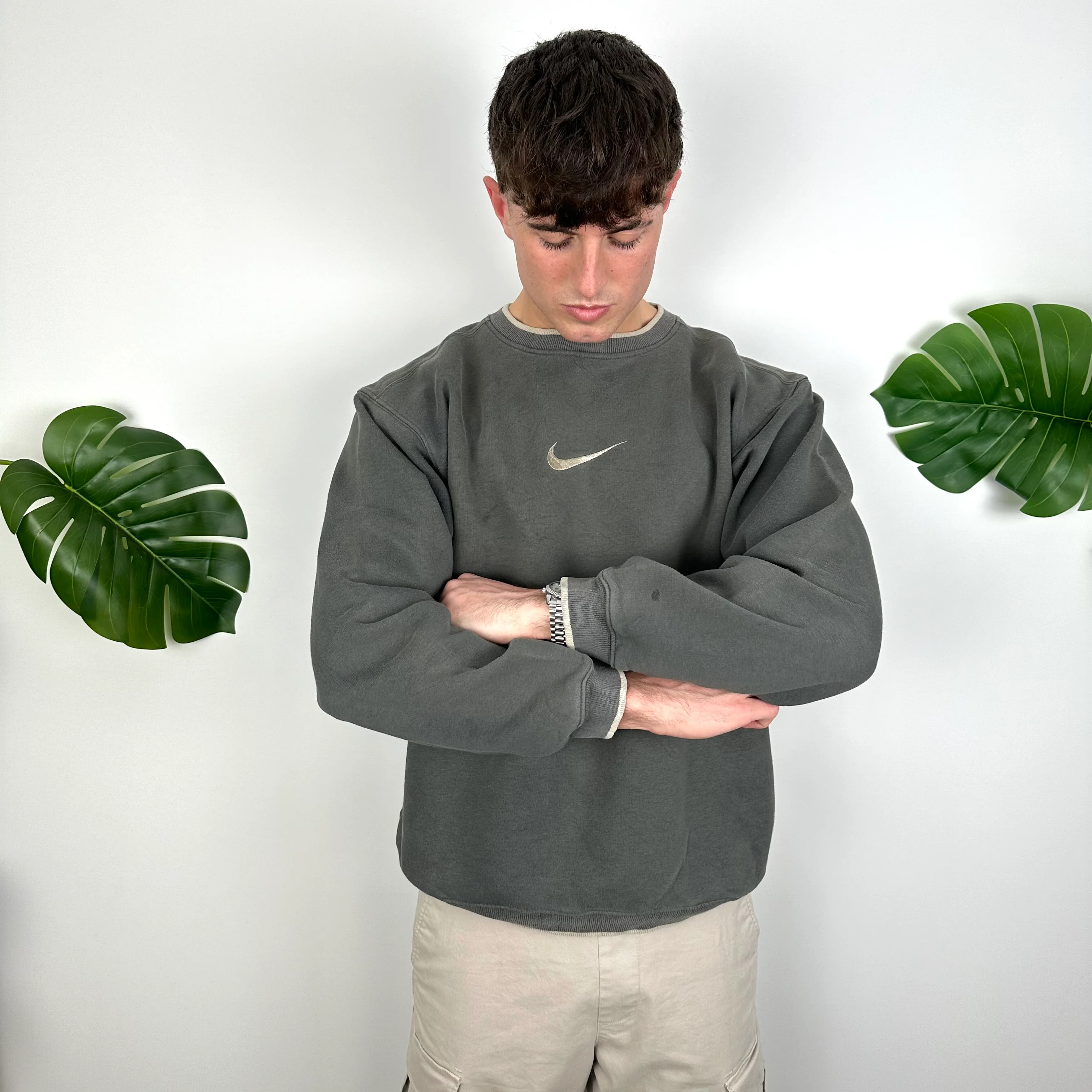 Nike Grey Embroidered Swoosh Sweatshirt (L) - Image 5