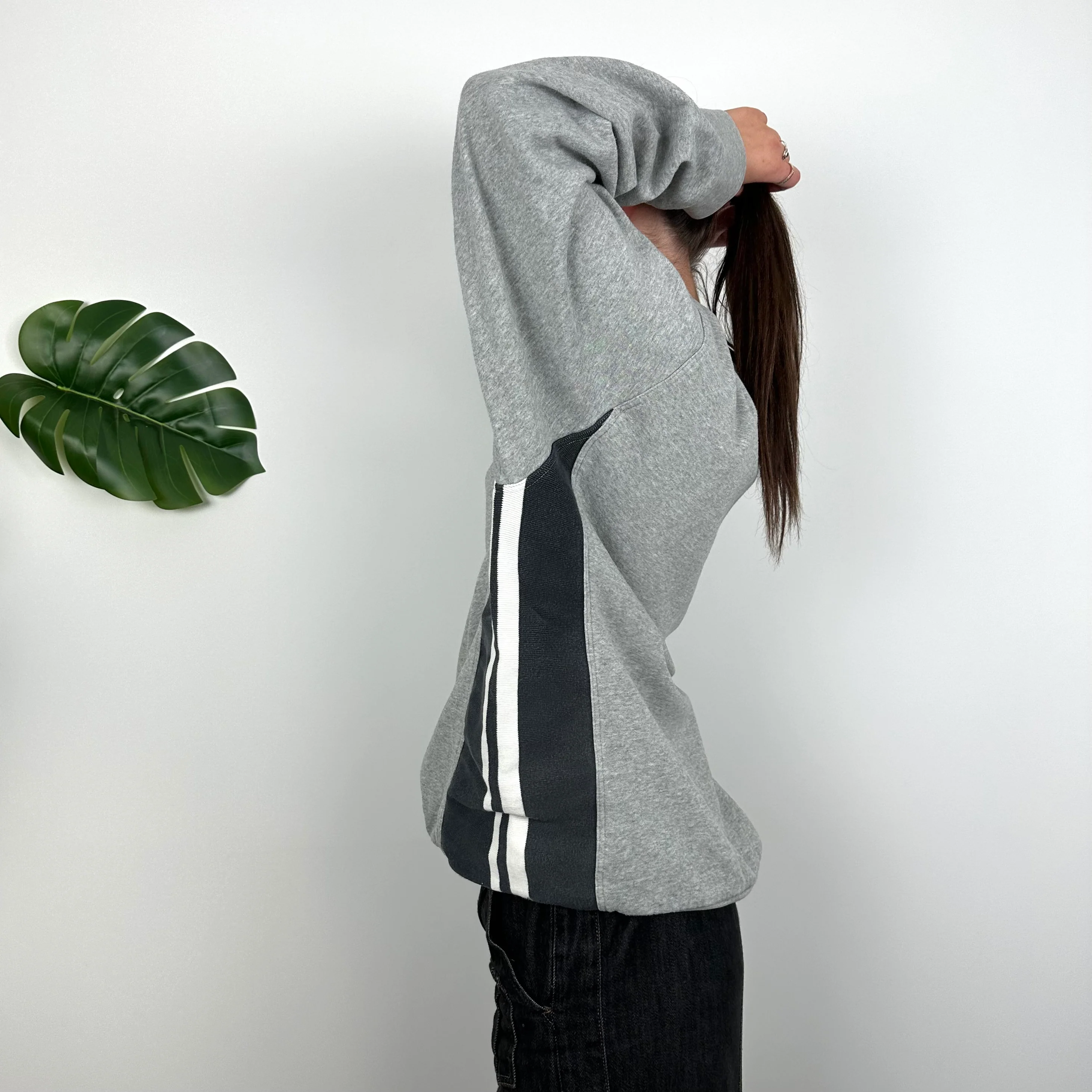 Nike Grey Embroidered Swoosh Sweatshirt (L) - Image 3