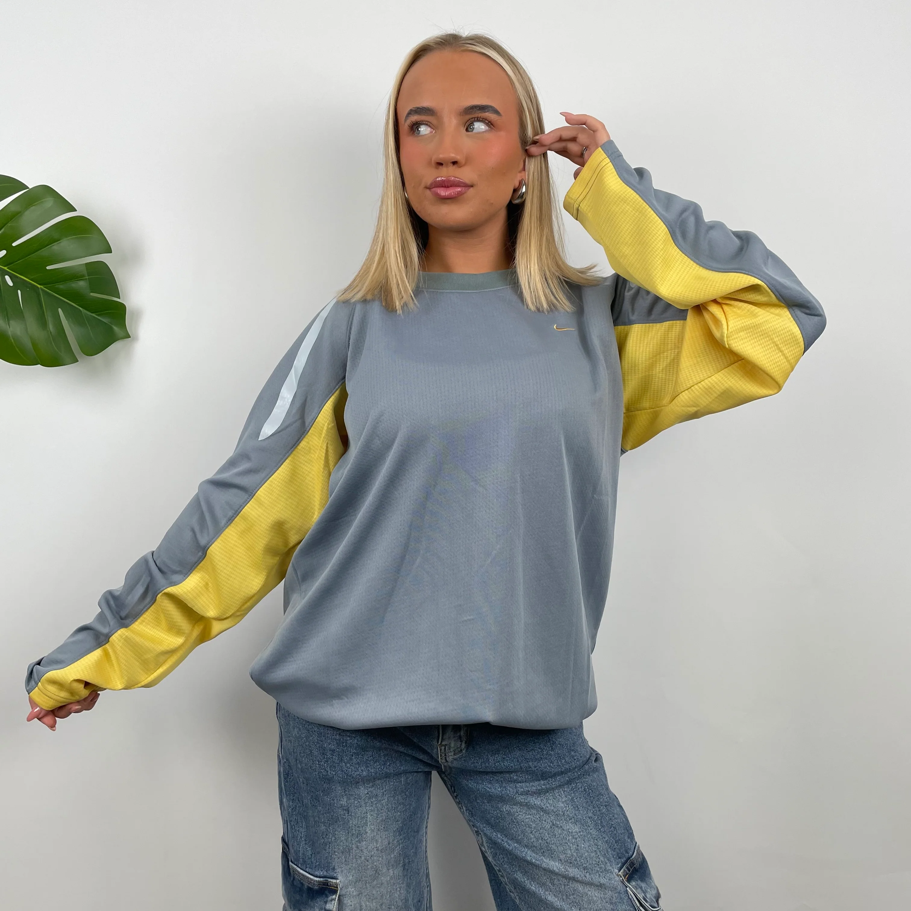 Nike Grey Embroidered Swoosh Sweatshirt (XL)