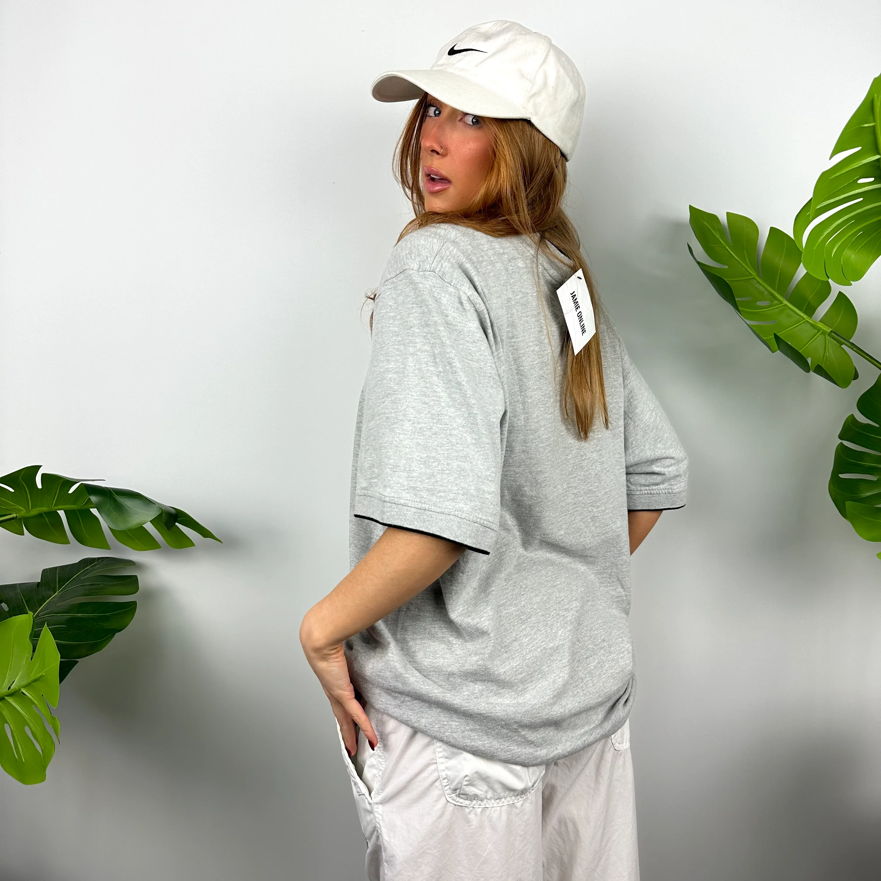 Nike Grey Embroidered Swoosh T Shirt (XL) - Image 4