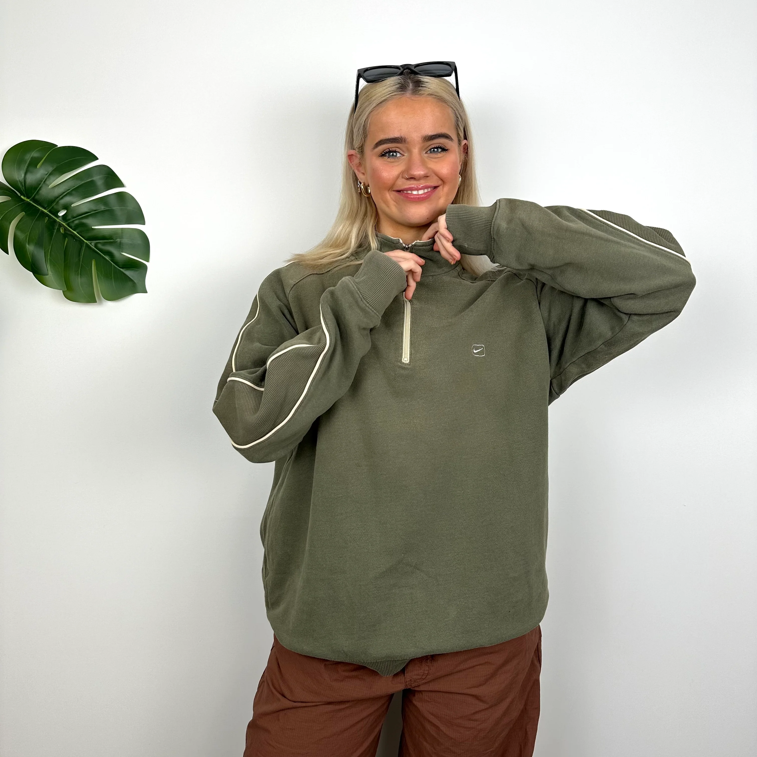 Nike Khaki Embroidered Swoosh Quarter Zip Sweatshirt (M) - Image 3