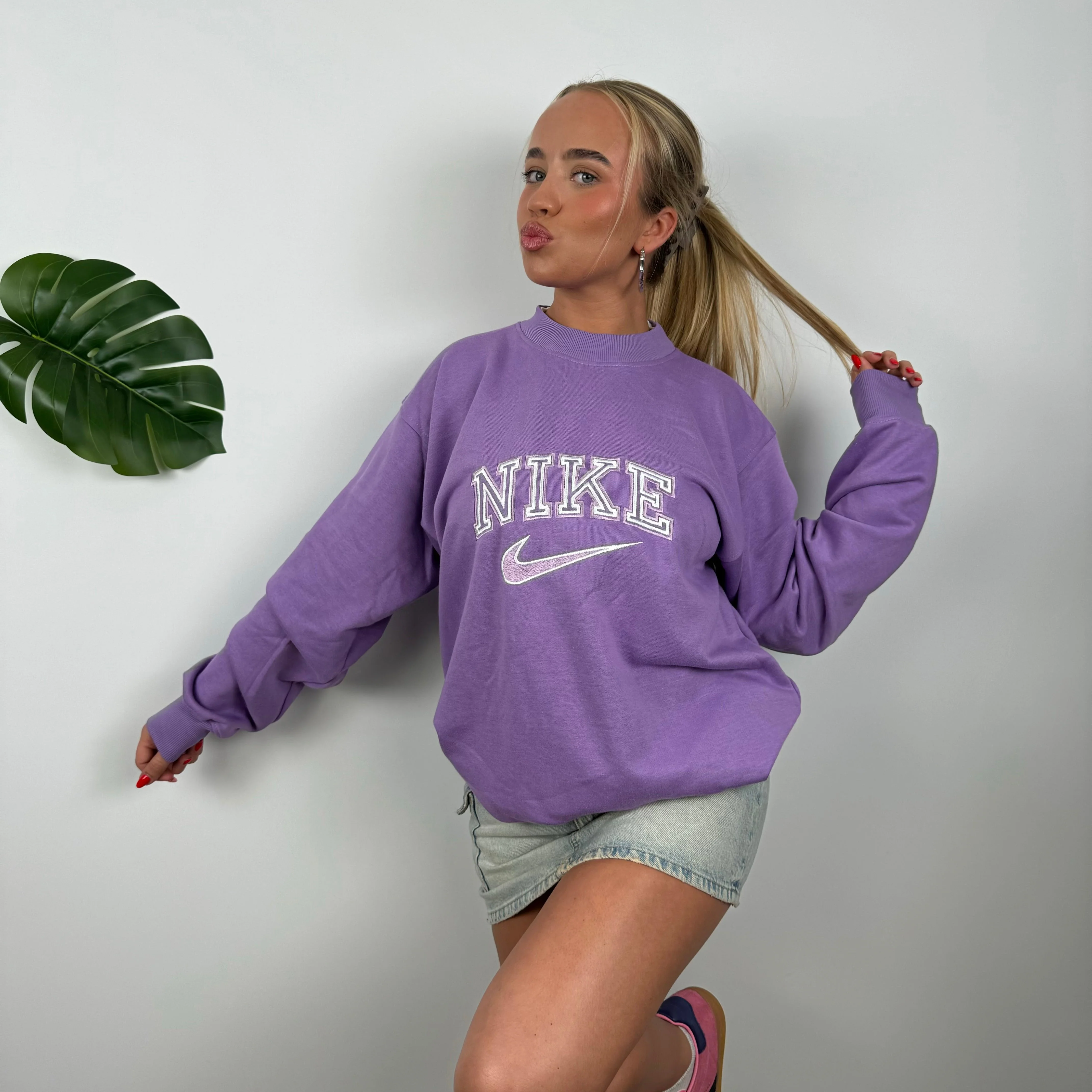 Nike Lilac Embroidered Spell Out Sweatshirt (L) - Image 3