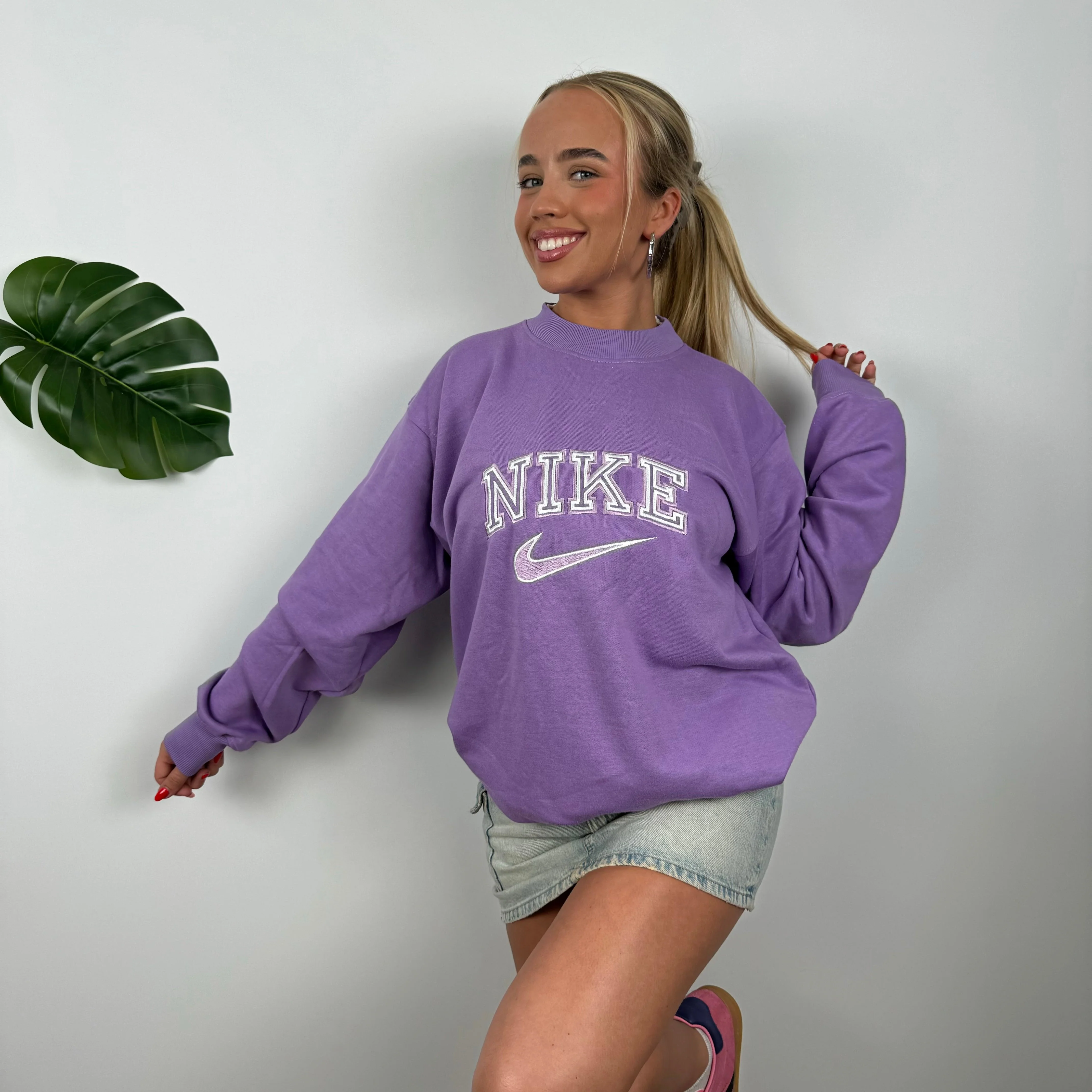 Nike Lilac Embroidered Spell Out Sweatshirt (L) - Image 6