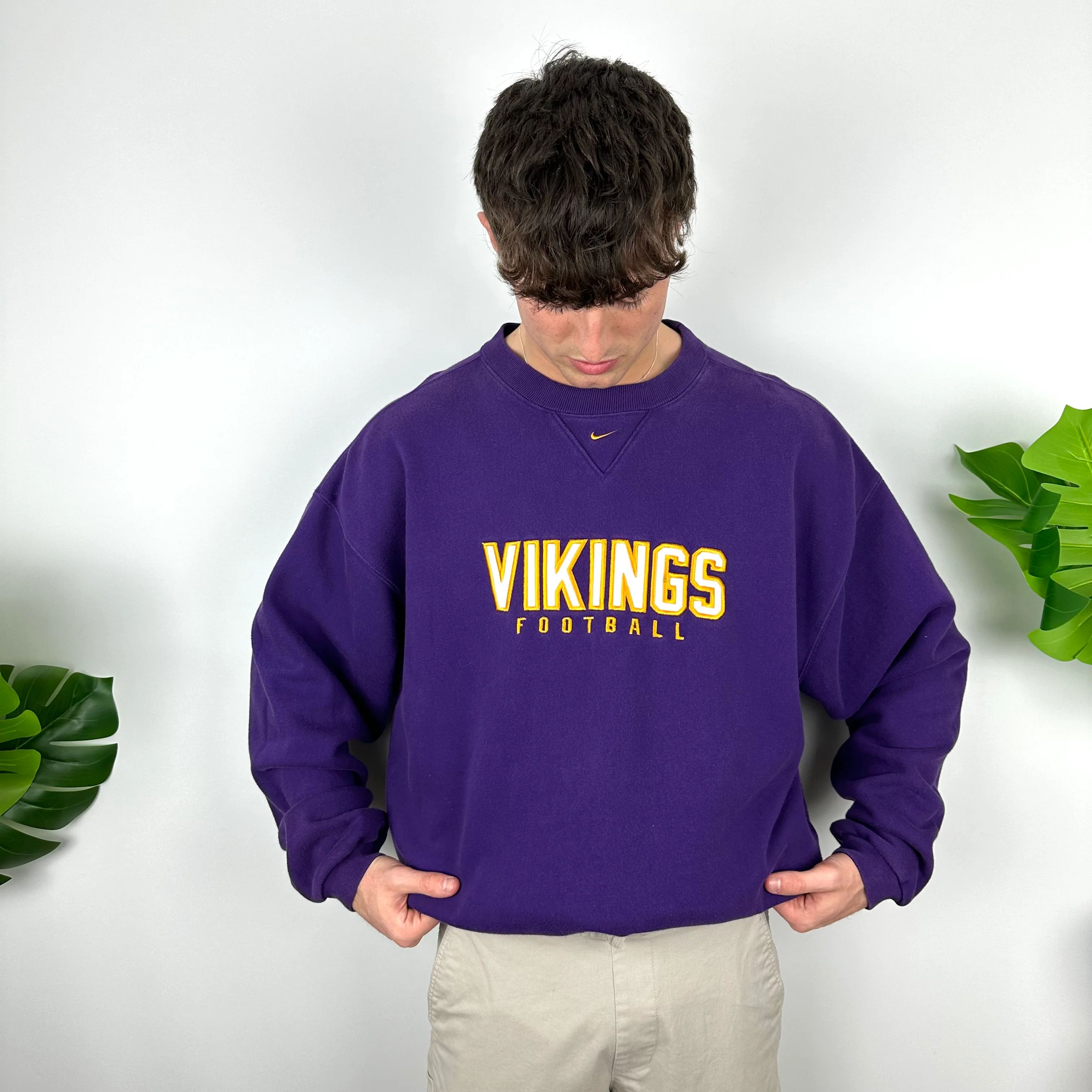 Nike Minnesota Vikings Purple Embroidered Spell Out Sweatshirt (XL) - Image 3