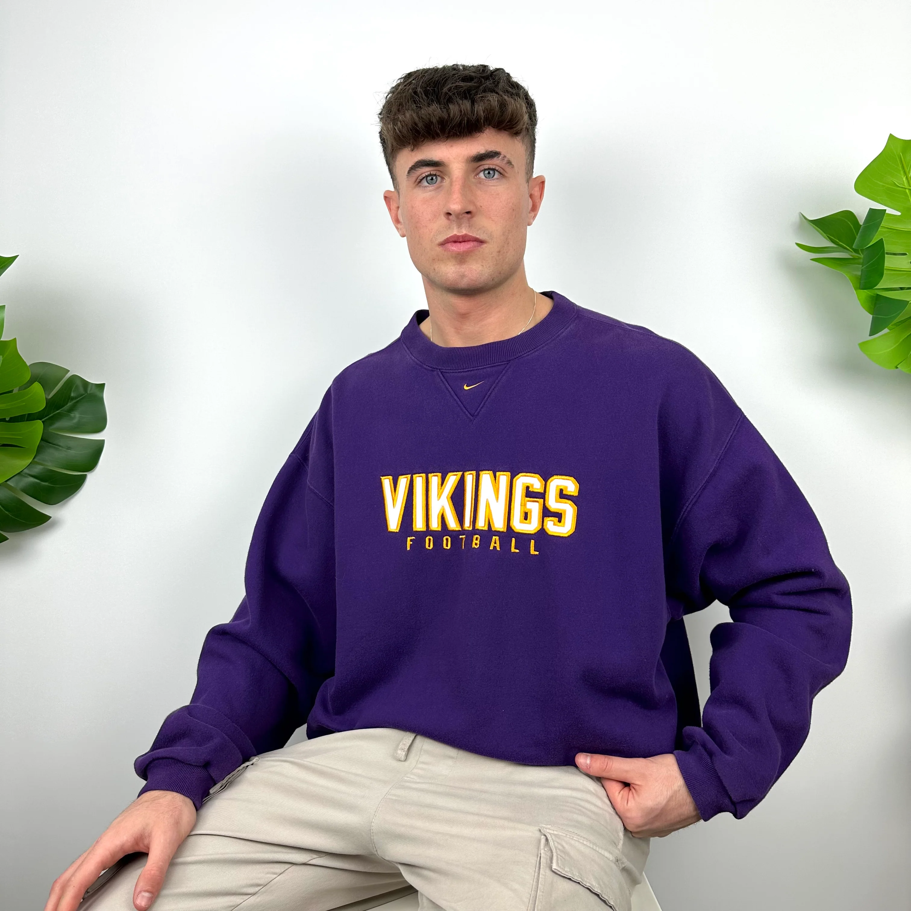 Nike Minnesota Vikings Purple Embroidered Spell Out Sweatshirt (XL) - Image 8