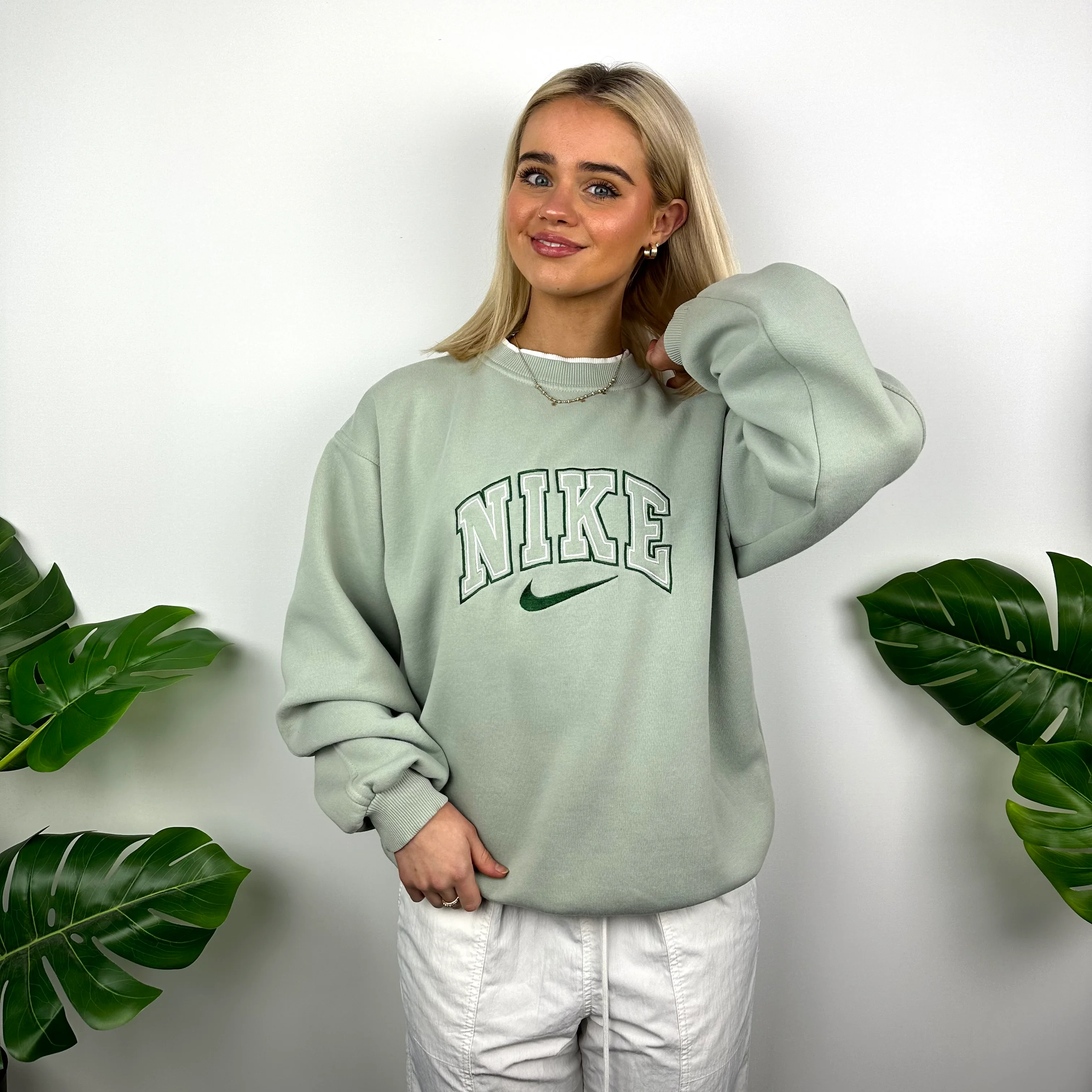 Nike Mint Green Embroidered Spell Out Sweatshirt (M) - Image 2