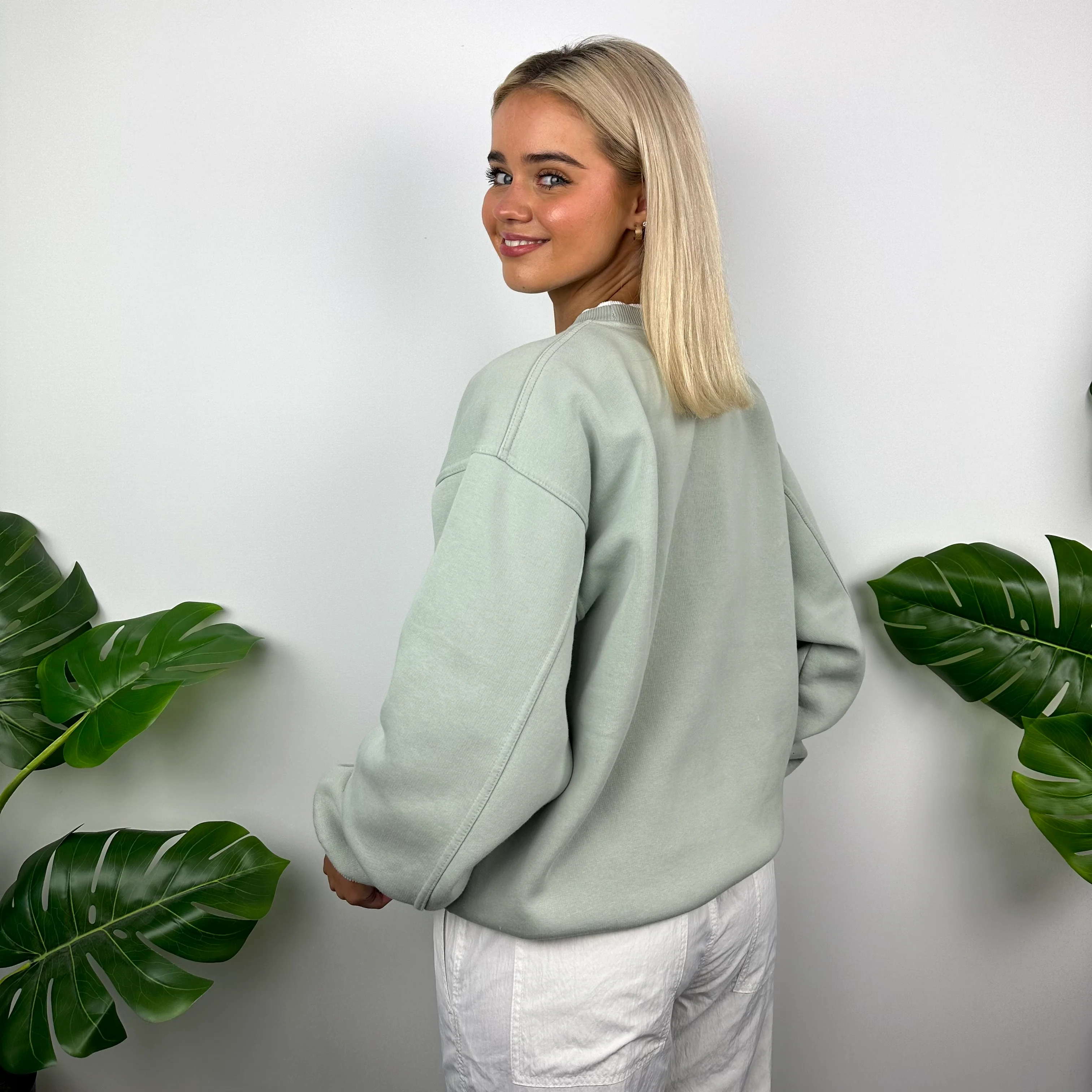 Nike Mint Green Embroidered Spell Out Sweatshirt (M) - Image 3