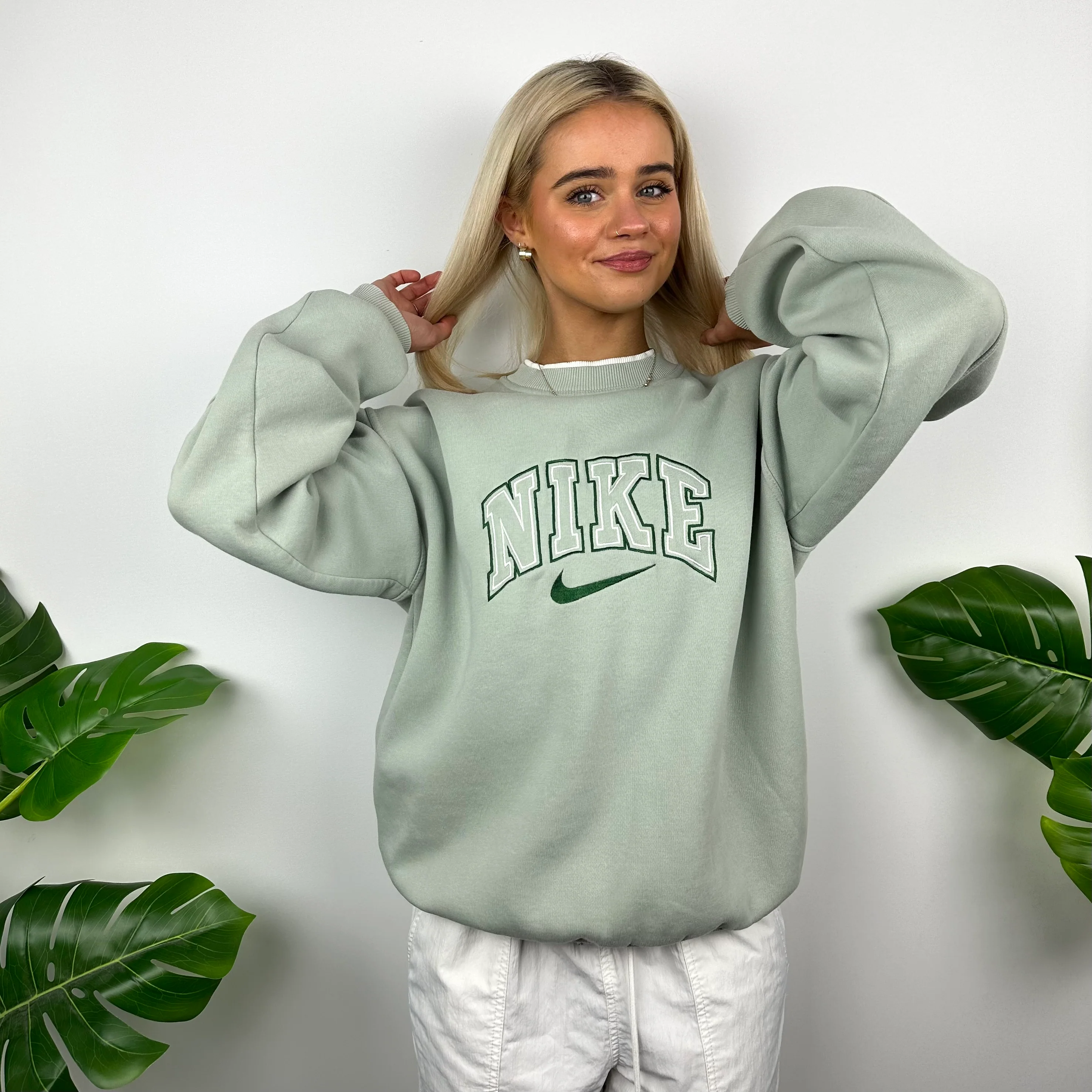Nike Mint Green Embroidered Spell Out Sweatshirt (M) - Image 5