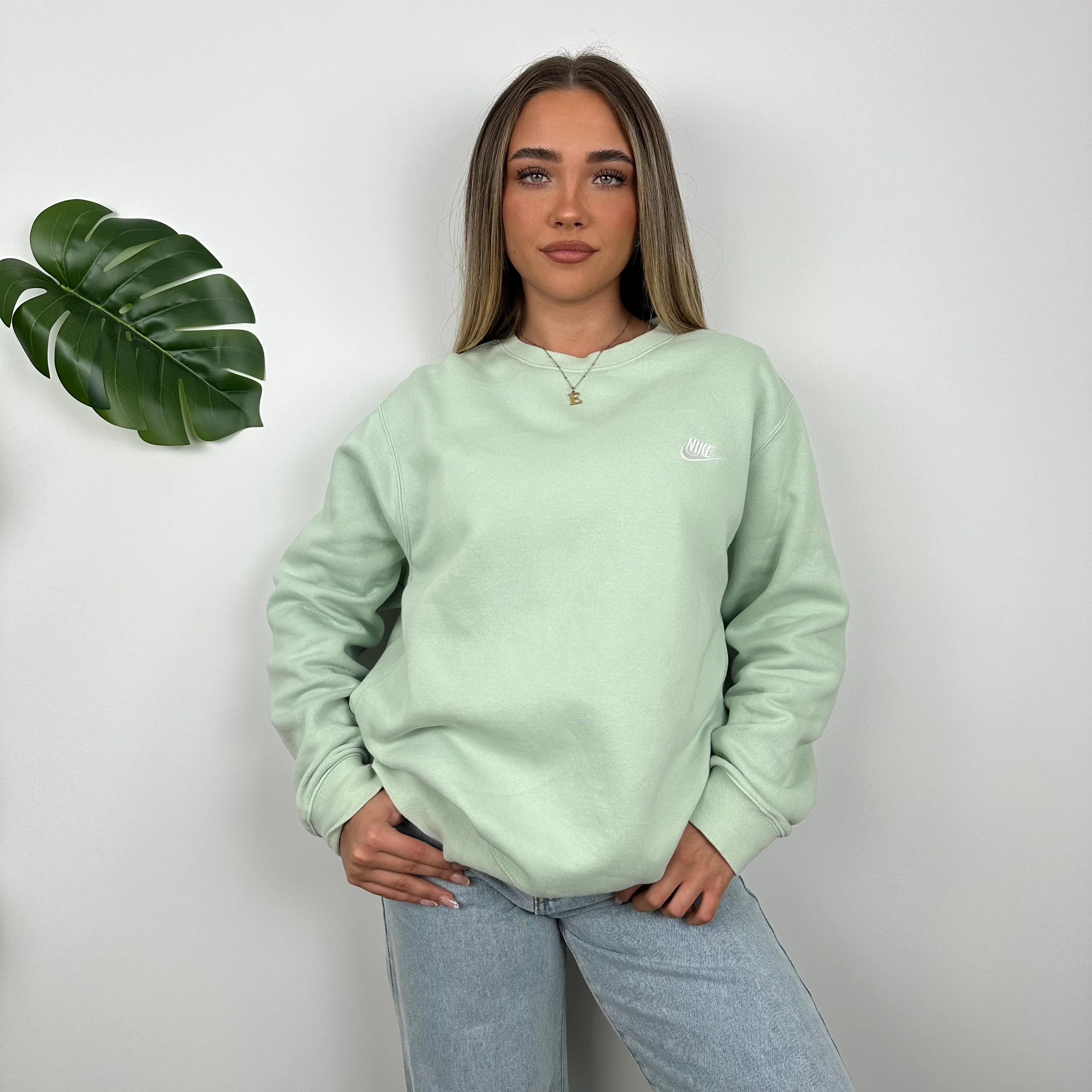 Nike Mint Green Embroidered Sweatshirt (L) - Image 5
