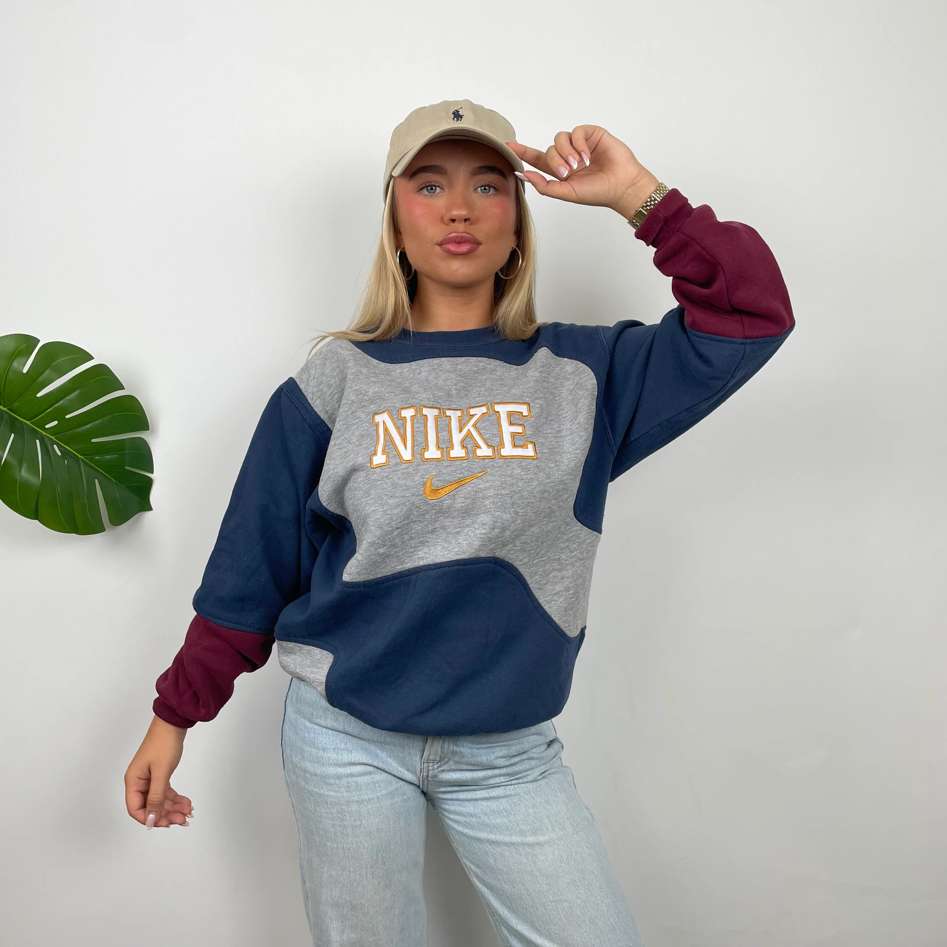 Nike Multi Coloured Embroidered Spell Out Sweatshirt (M) - Image 7