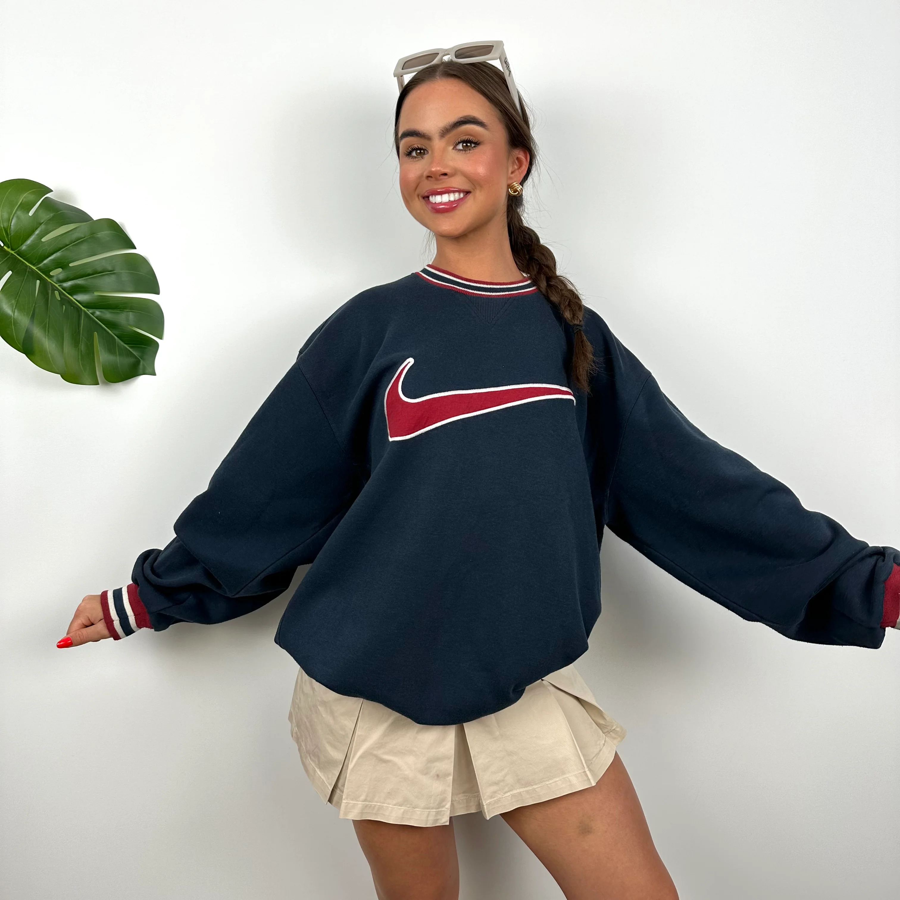 Nike Navy Embroidered Centre Swoosh Sweatshirt (M) - Image 2