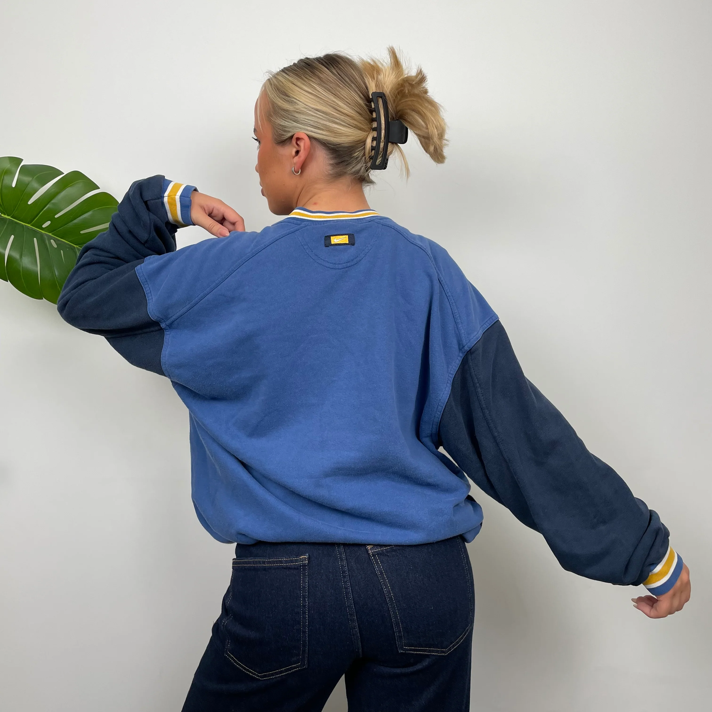 Nike Navy Embroidered Centre Swoosh Sweatshirt (L) - Image 9