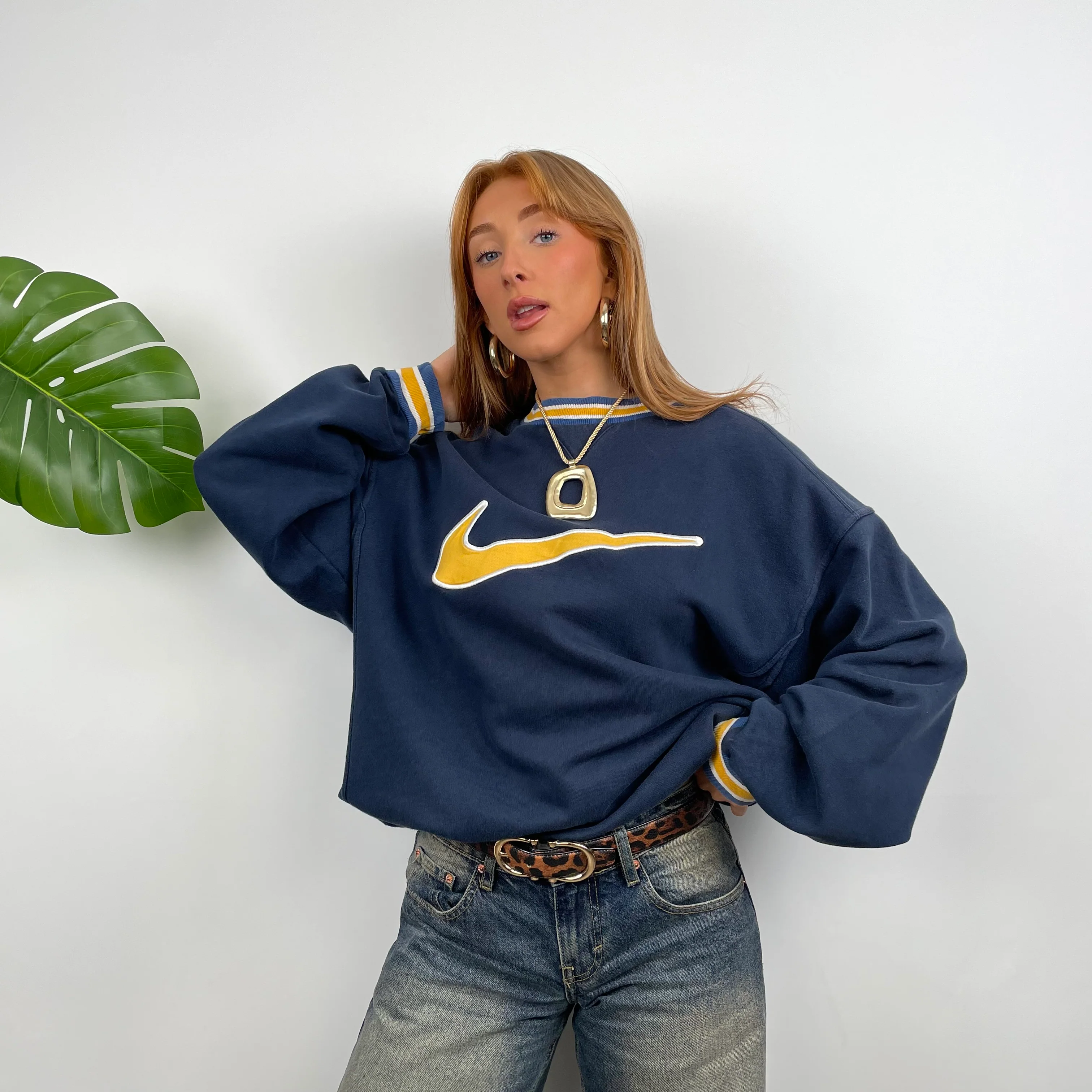 Nike Navy Embroidered Centre Swoosh Sweatshirt (M)