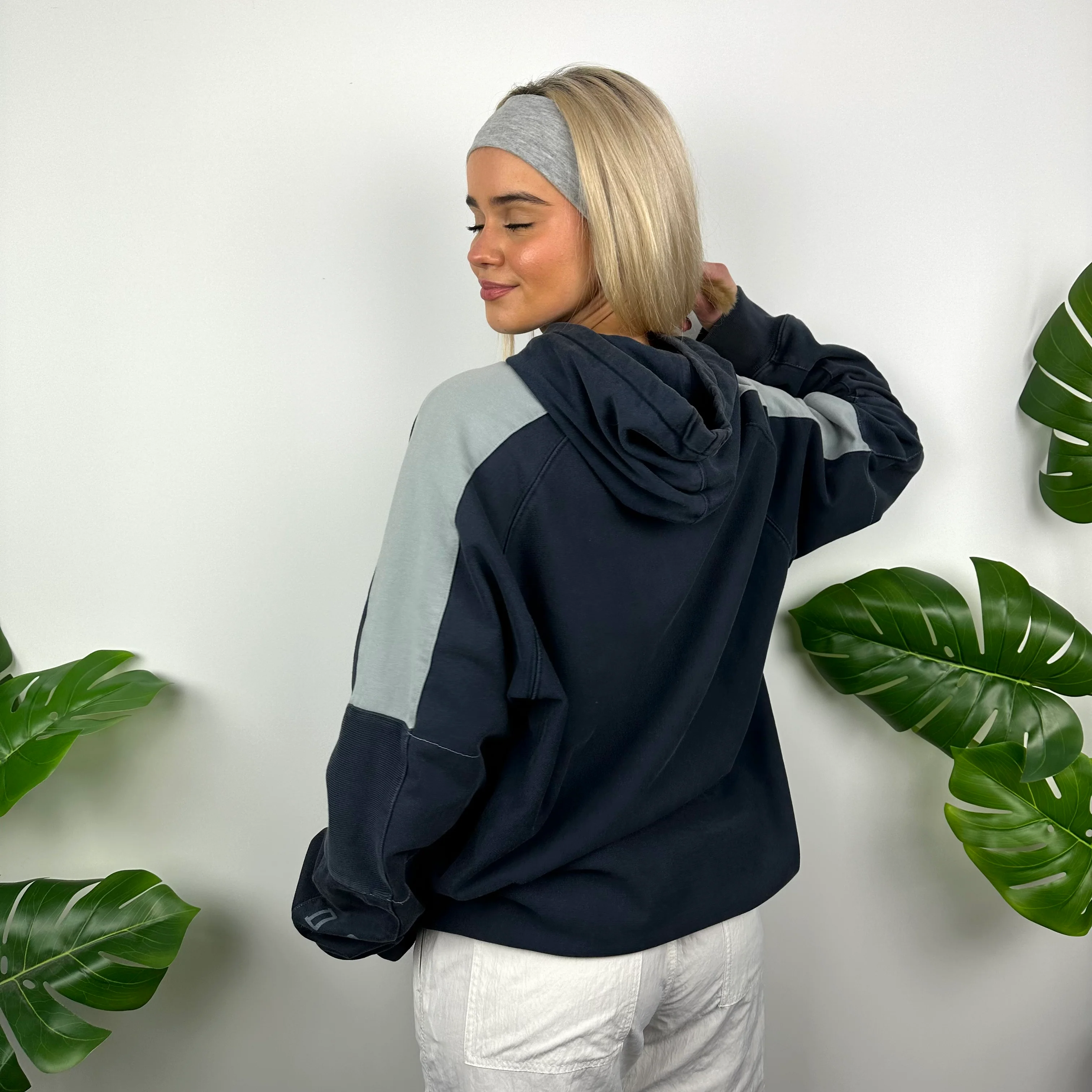 Nike Navy Embroidered Spell Out Hoodie (L) - Image 4