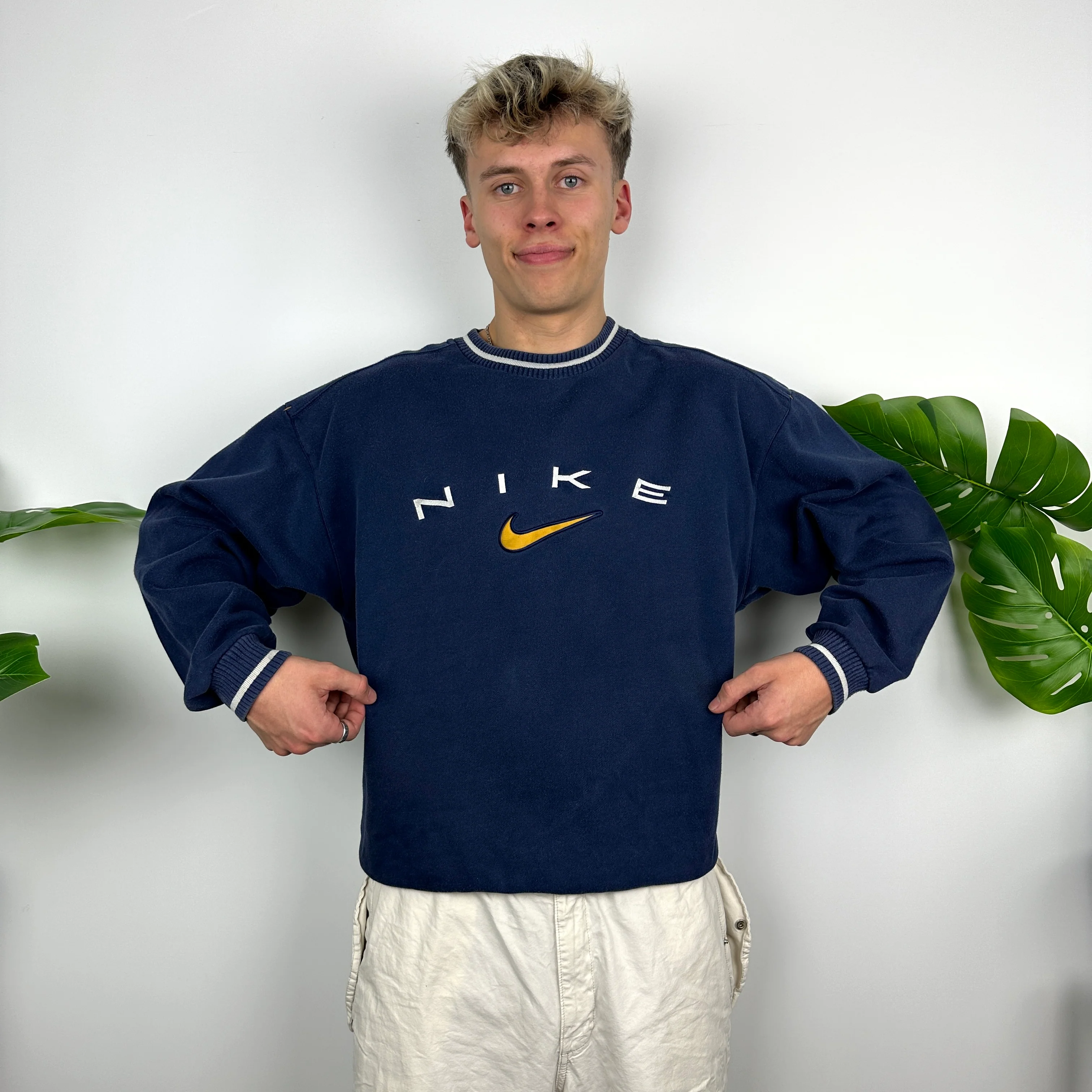 Nike Navy Embroidered Spell Out Sweatshirt (M) - Image 4
