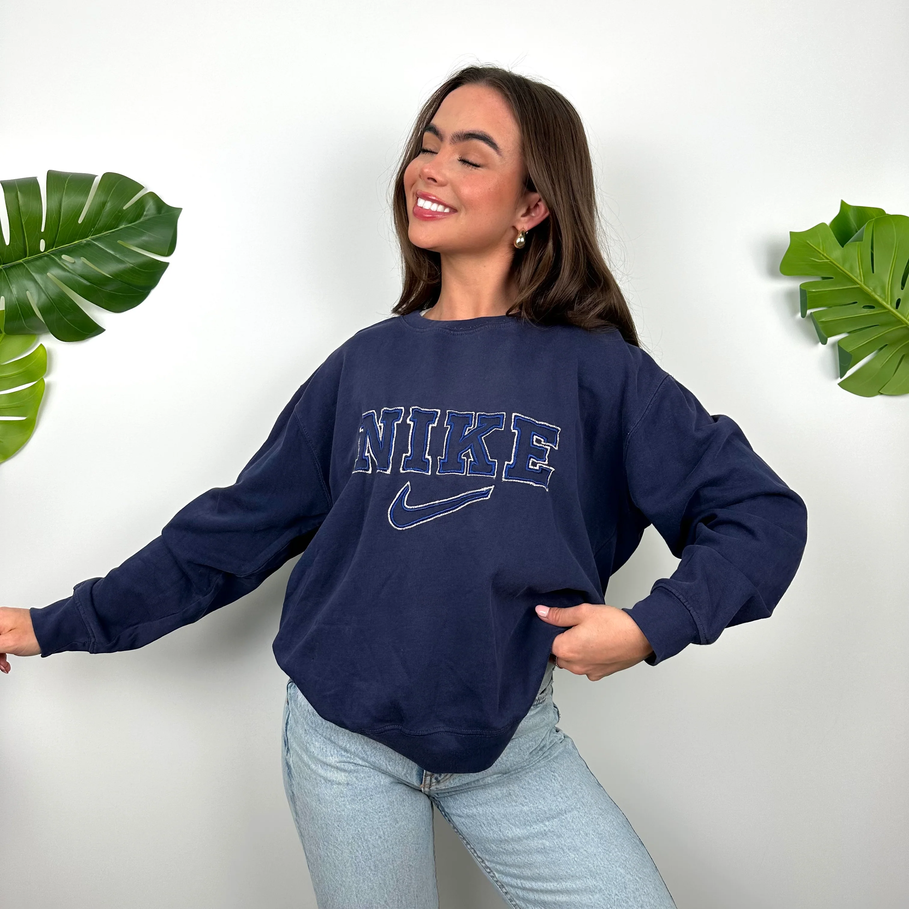 Nike Navy Embroidered Spell Out Sweatshirt (M) - Image 2