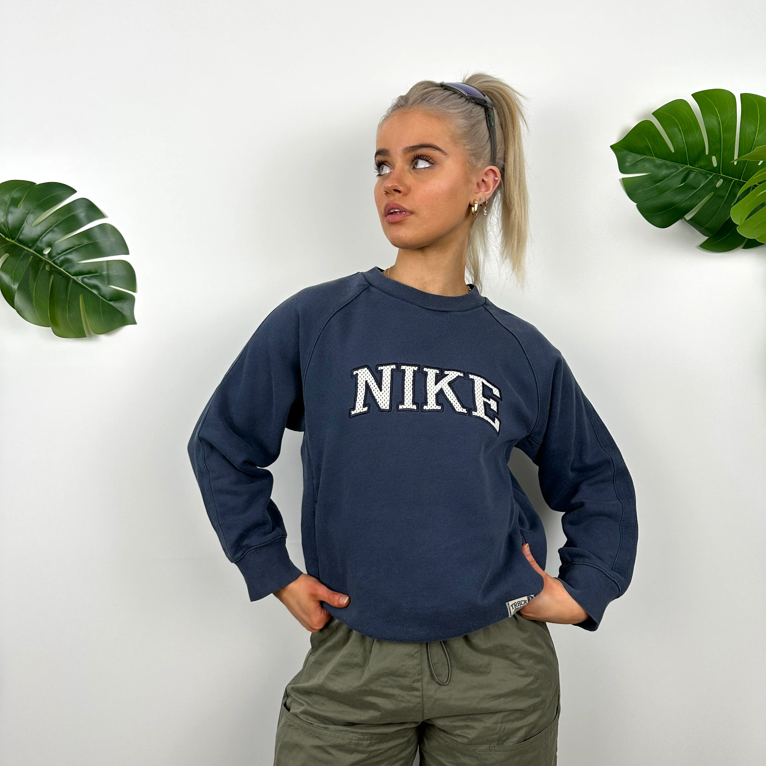 Nike Navy Embroidered Spell Out Sweatshirt (S) - Image 6
