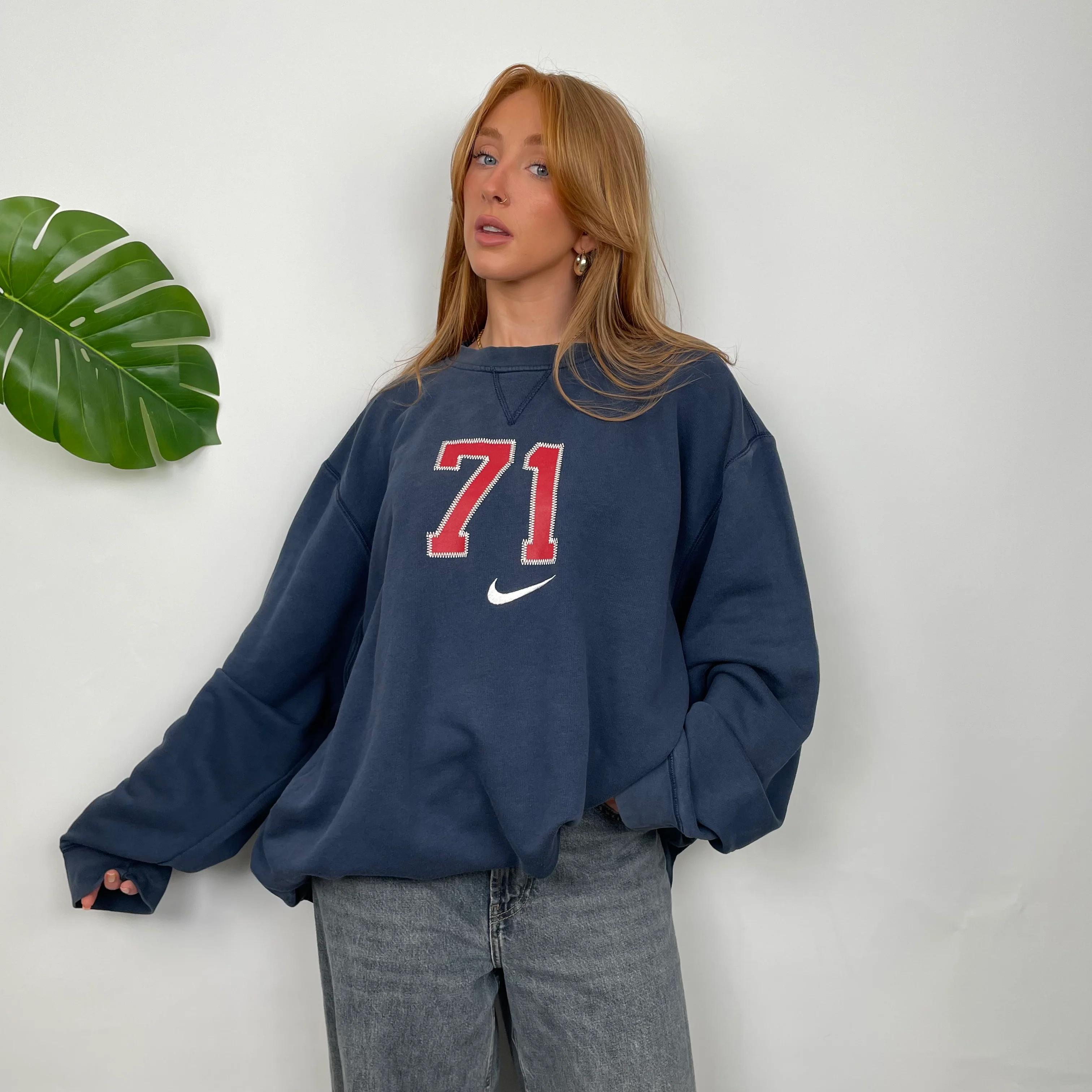 Nike Navy Embroidered Spell Out Sweatshirt (XXL) - Image 4