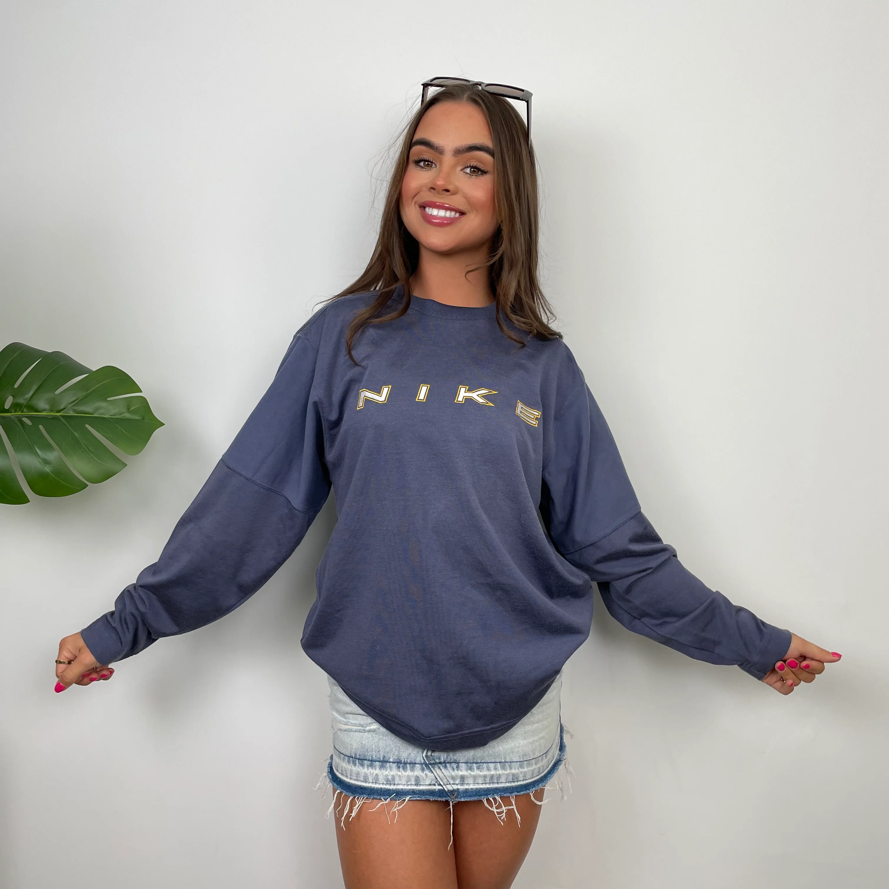 Nike Navy Embroidered Spell Out Sweatshirt (L) - Image 4