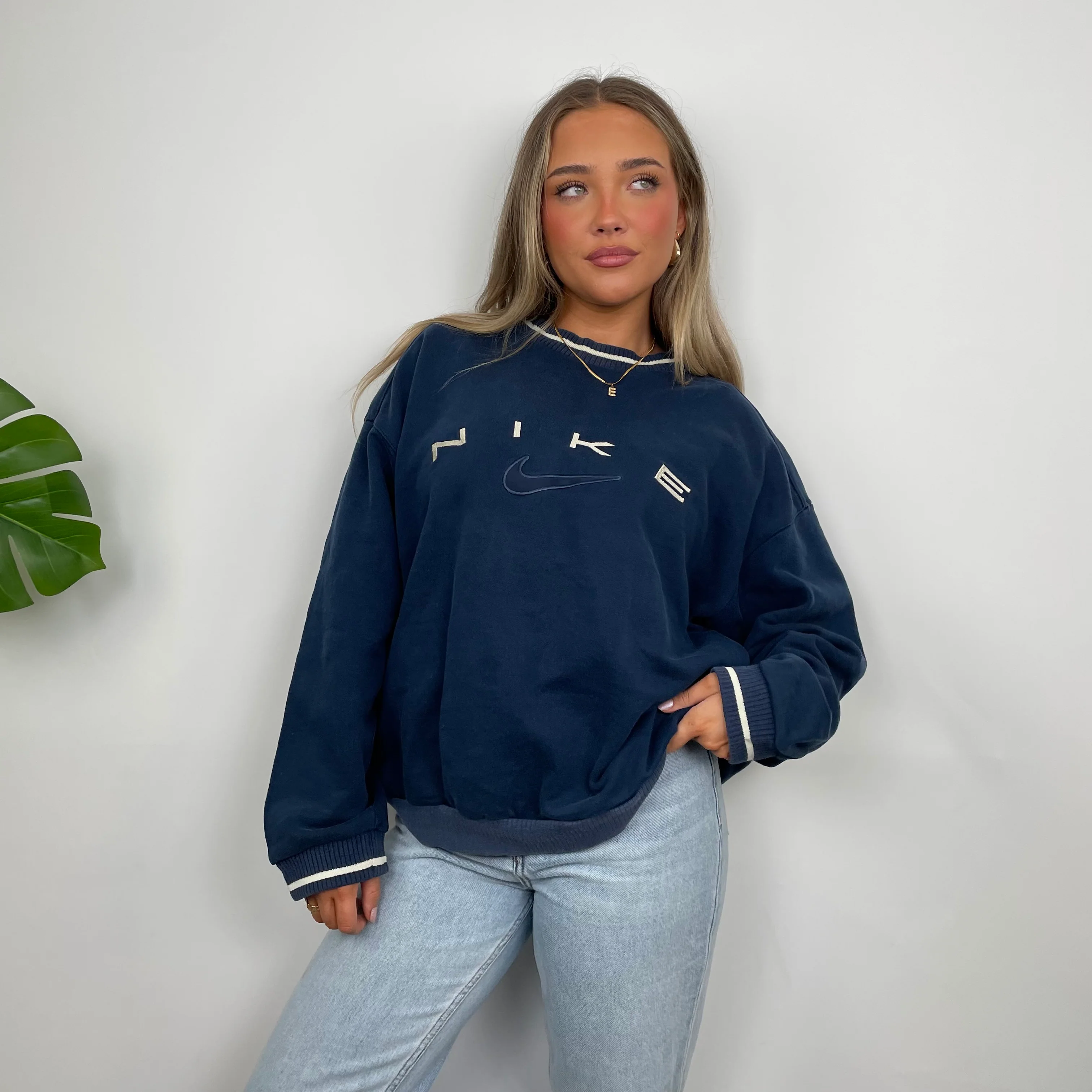 Nike Navy Embroidered Spell Out Sweatshirt (S) - Image 5