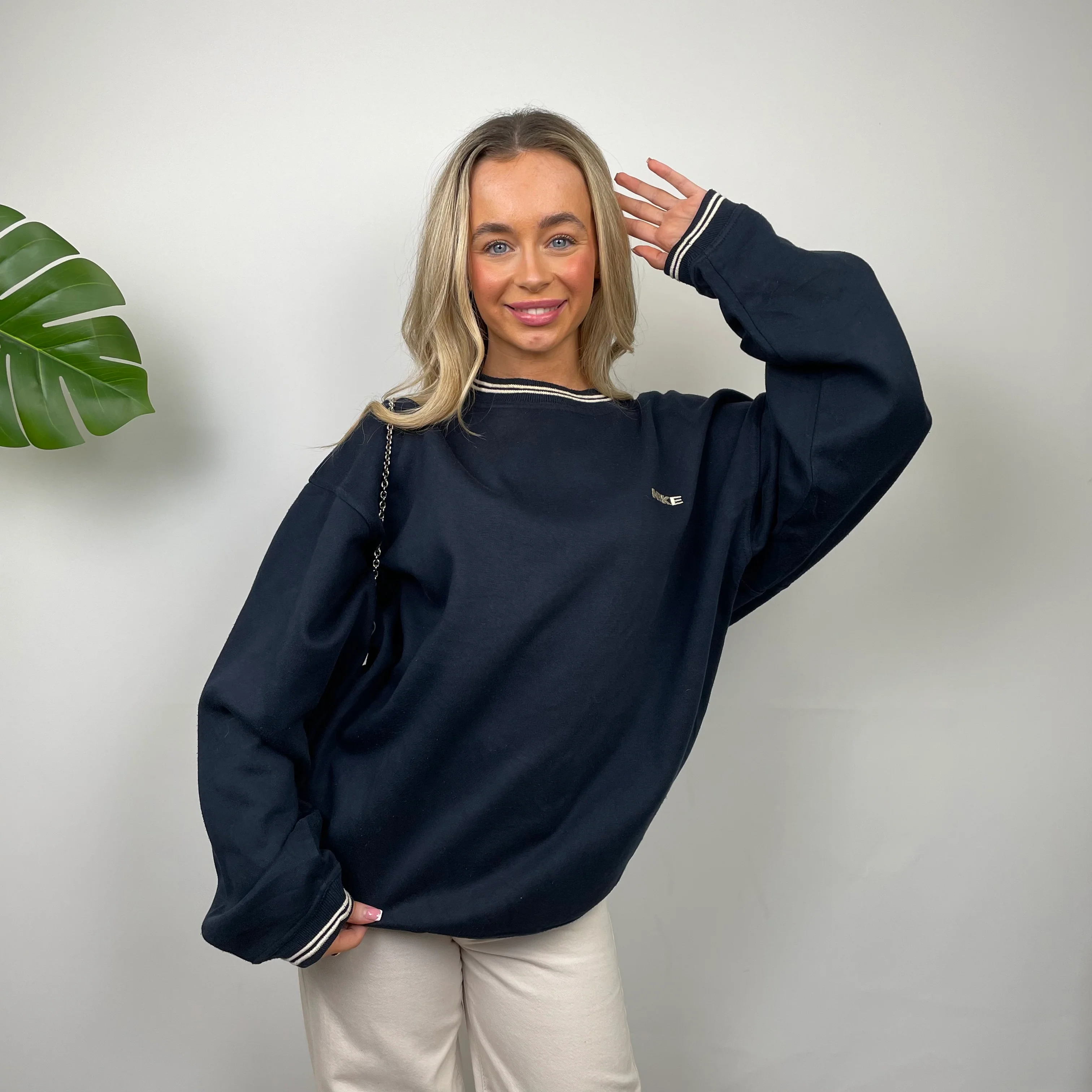 Nike Navy Embroidered Spell Out Sweatshirt (M) - Image 2