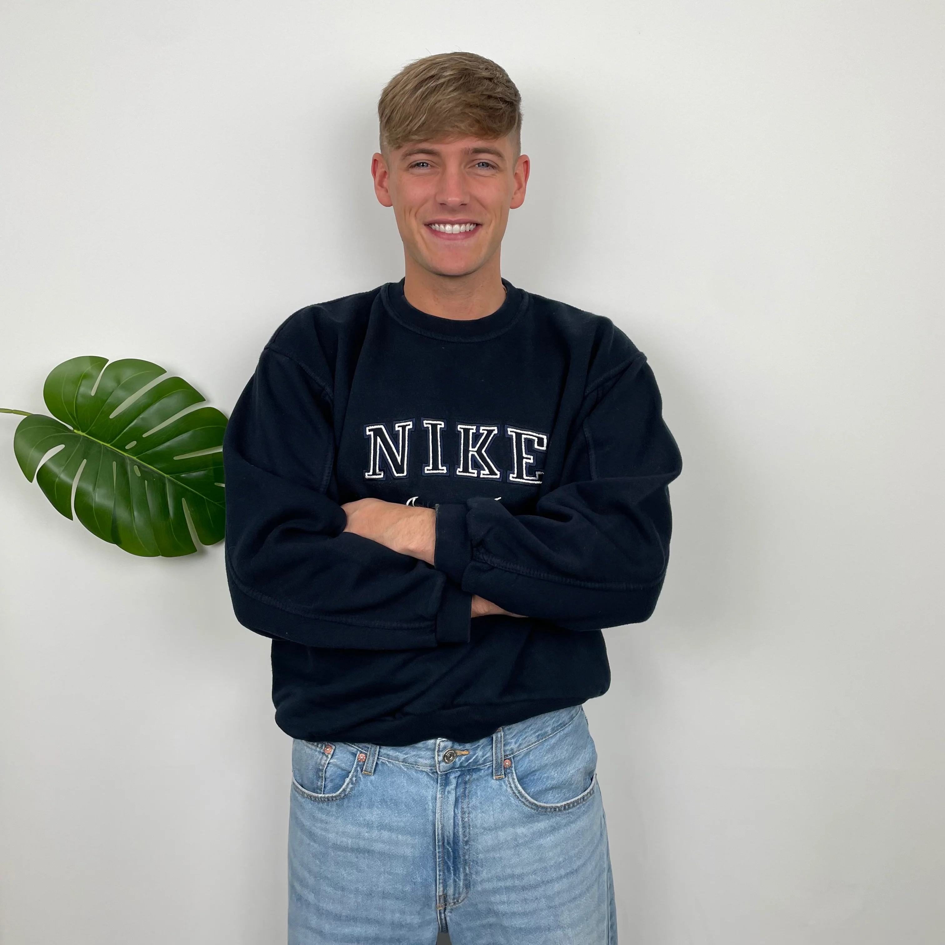 Nike Navy Embroidered Spell Out Sweatshirt (XL) - Image 3