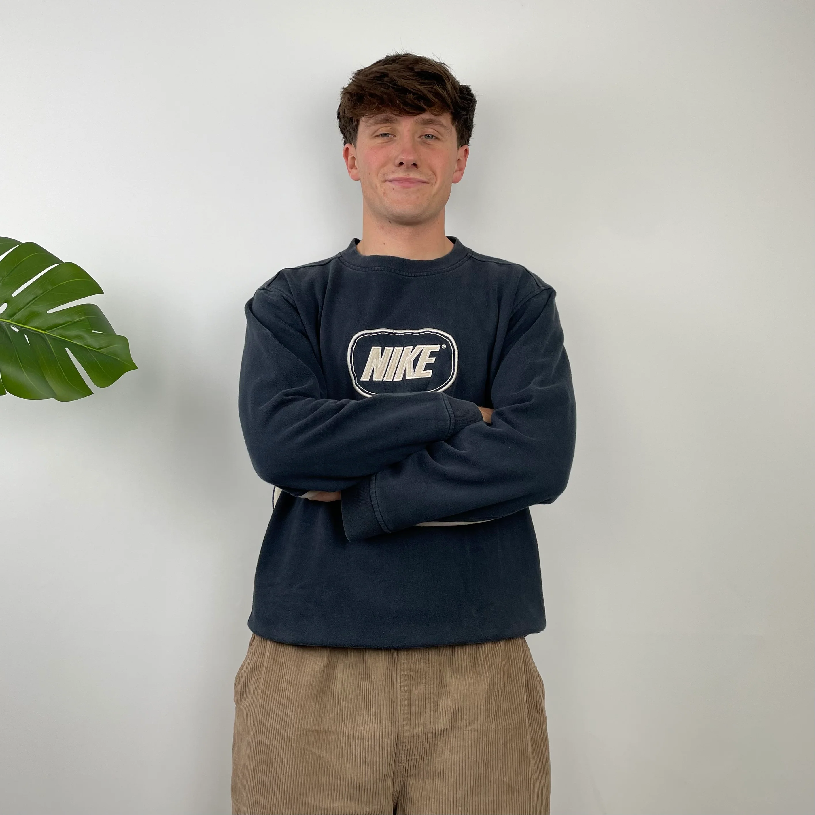 Nike Navy Embroidered Spell Out Sweatshirt (M) - Image 4