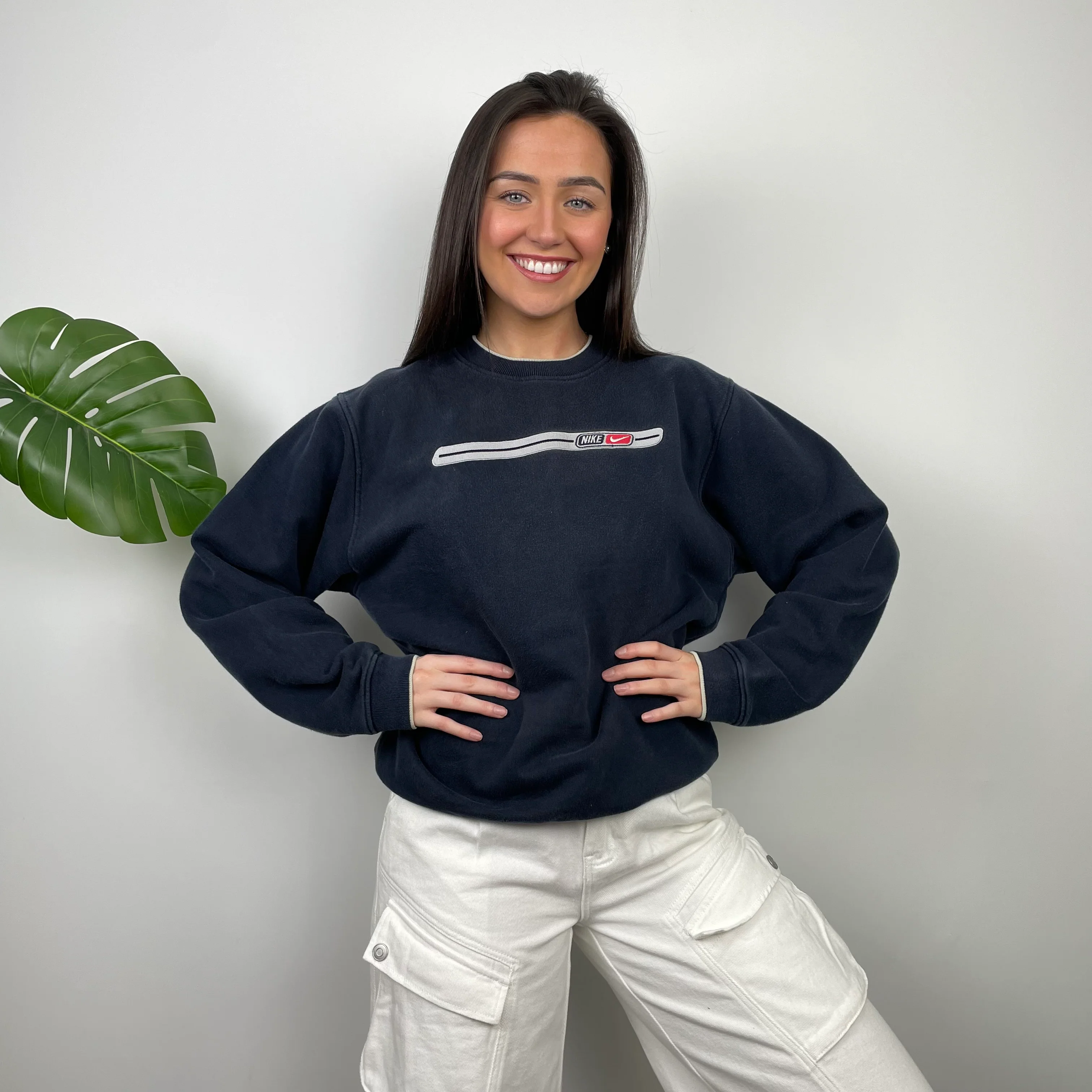 Nike Navy Embroidered Spell Out Sweatshirt (M) - Image 4