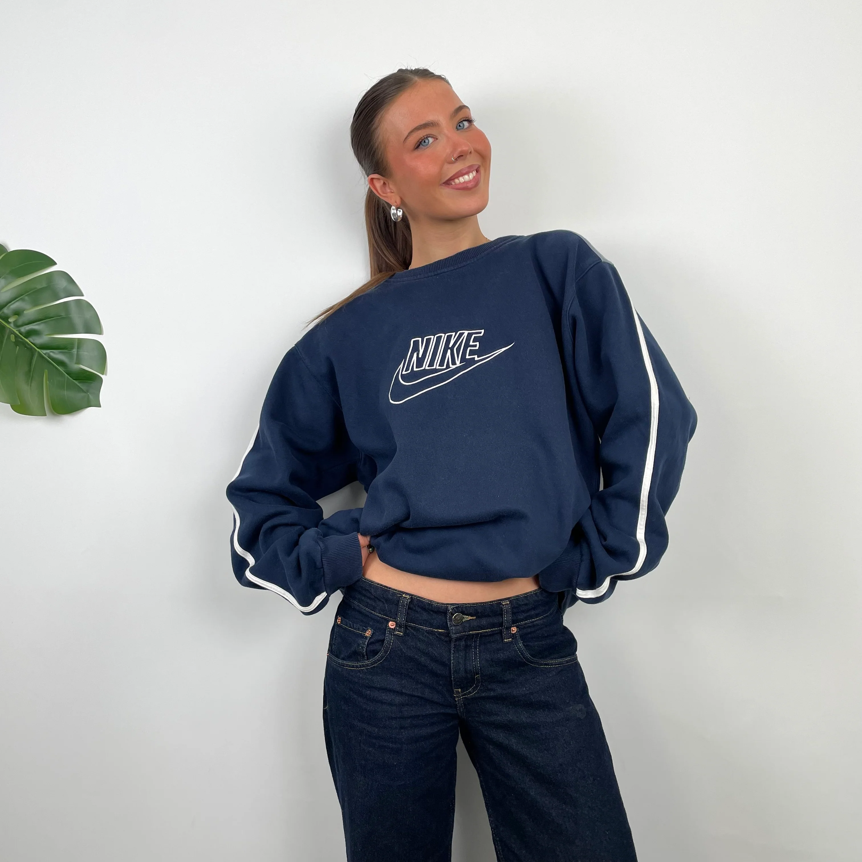 Nike Navy Embroidered Spell Out Sweatshirt (XL) - Image 4