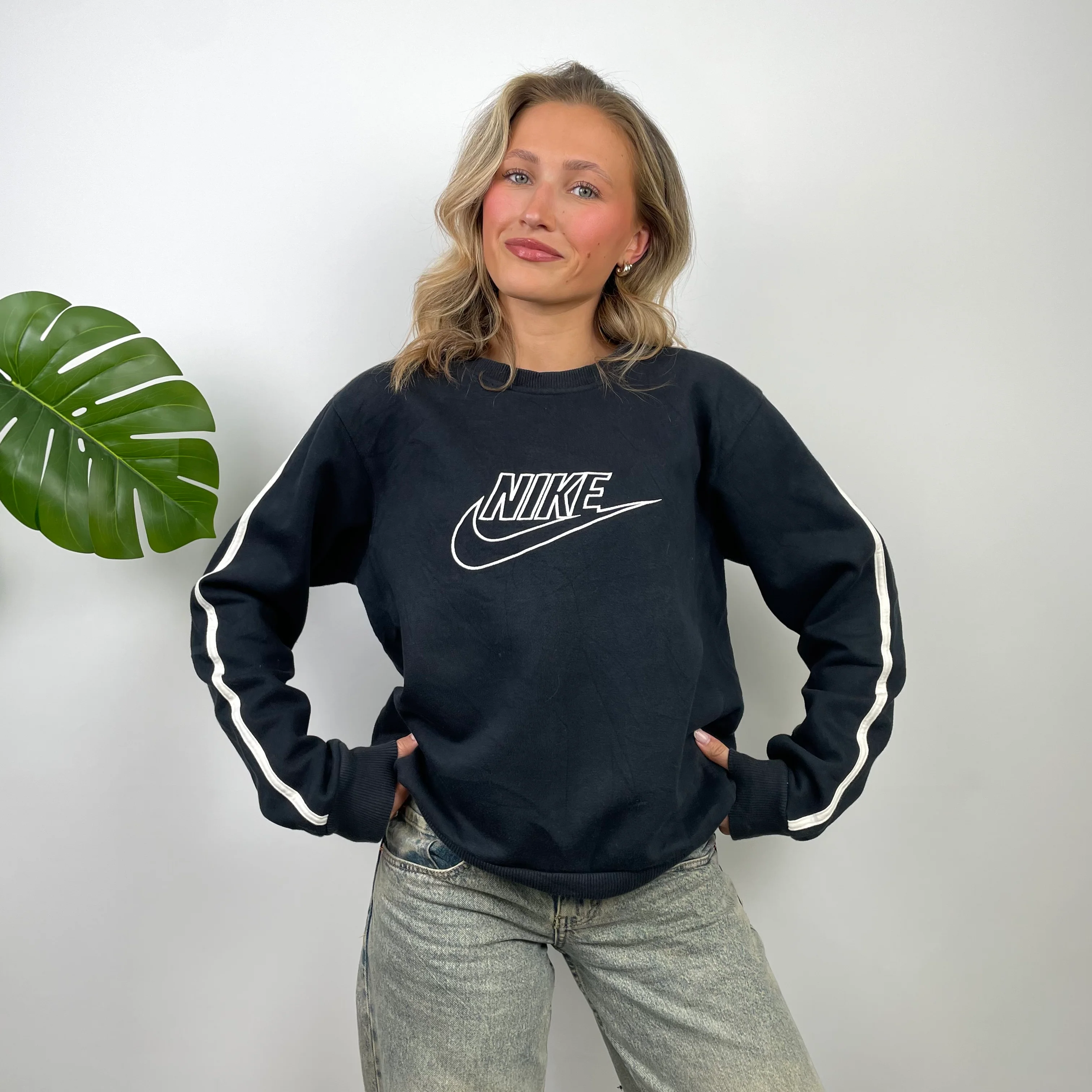 Nike Black Embroidered Spell Out Sweatshirt (M)