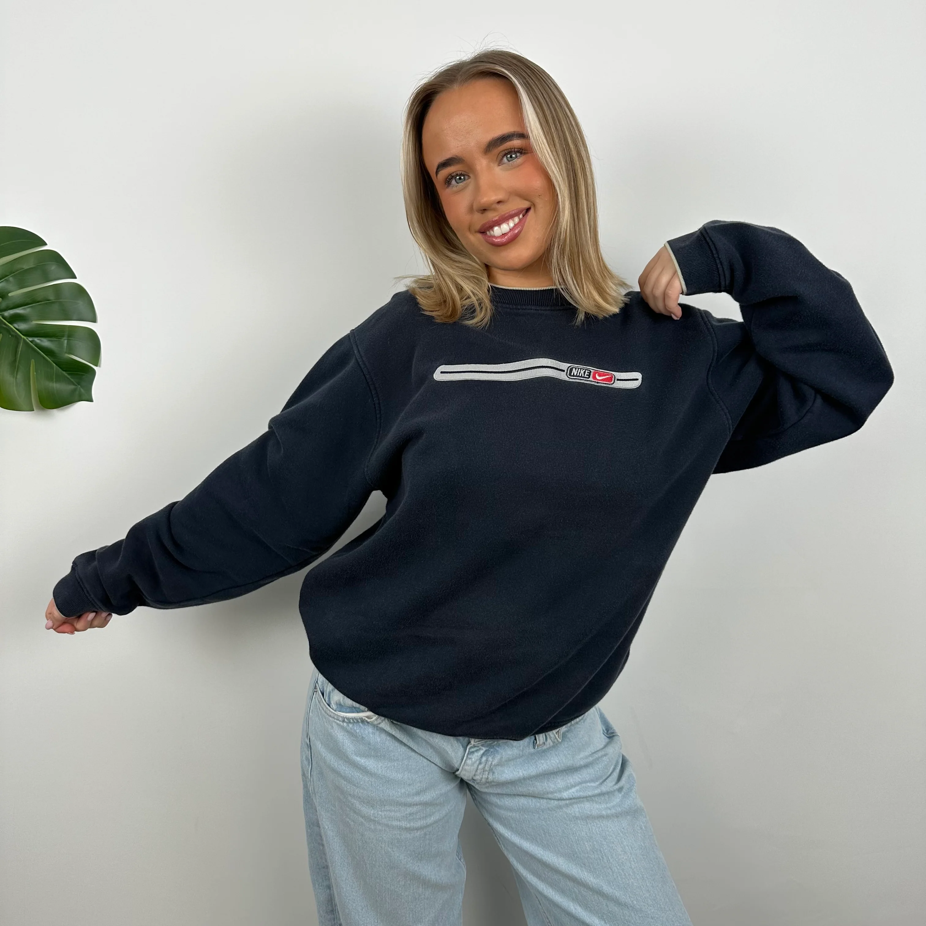 Nike Navy Embroidered Spell Out Sweatshirt (M) - Image 3